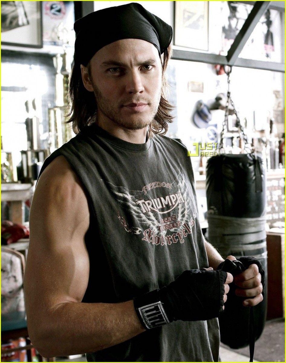 946x1200 Taylor Kitsch wallpaper