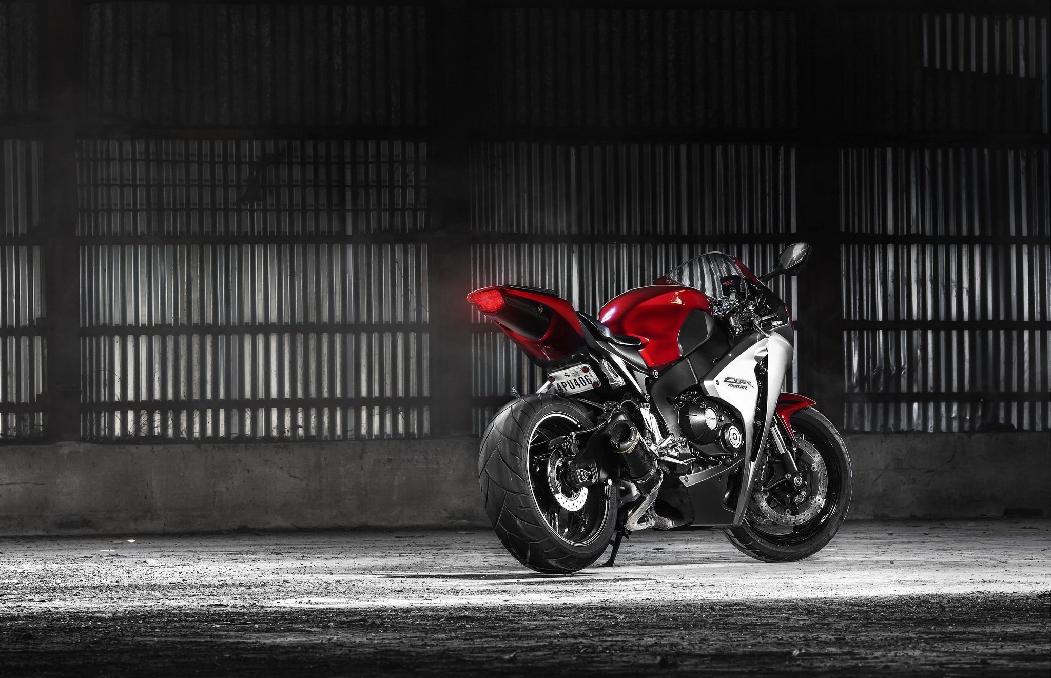 2048x1321 Honda CBR1000RR Wallpaper