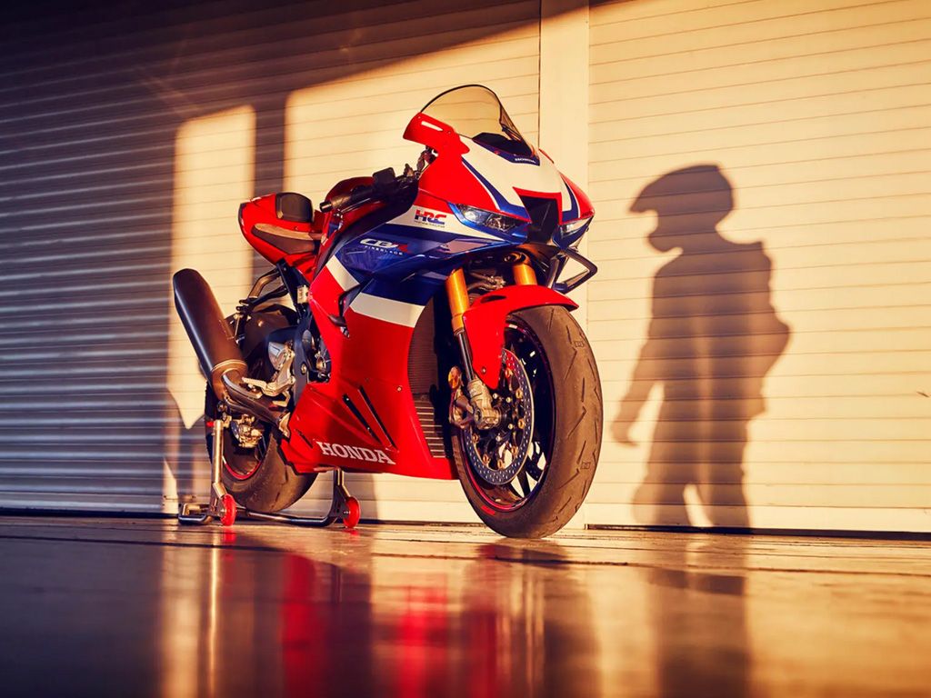 1024x768 CBR1000RR R Fireblade SP 2024's Motorcycles