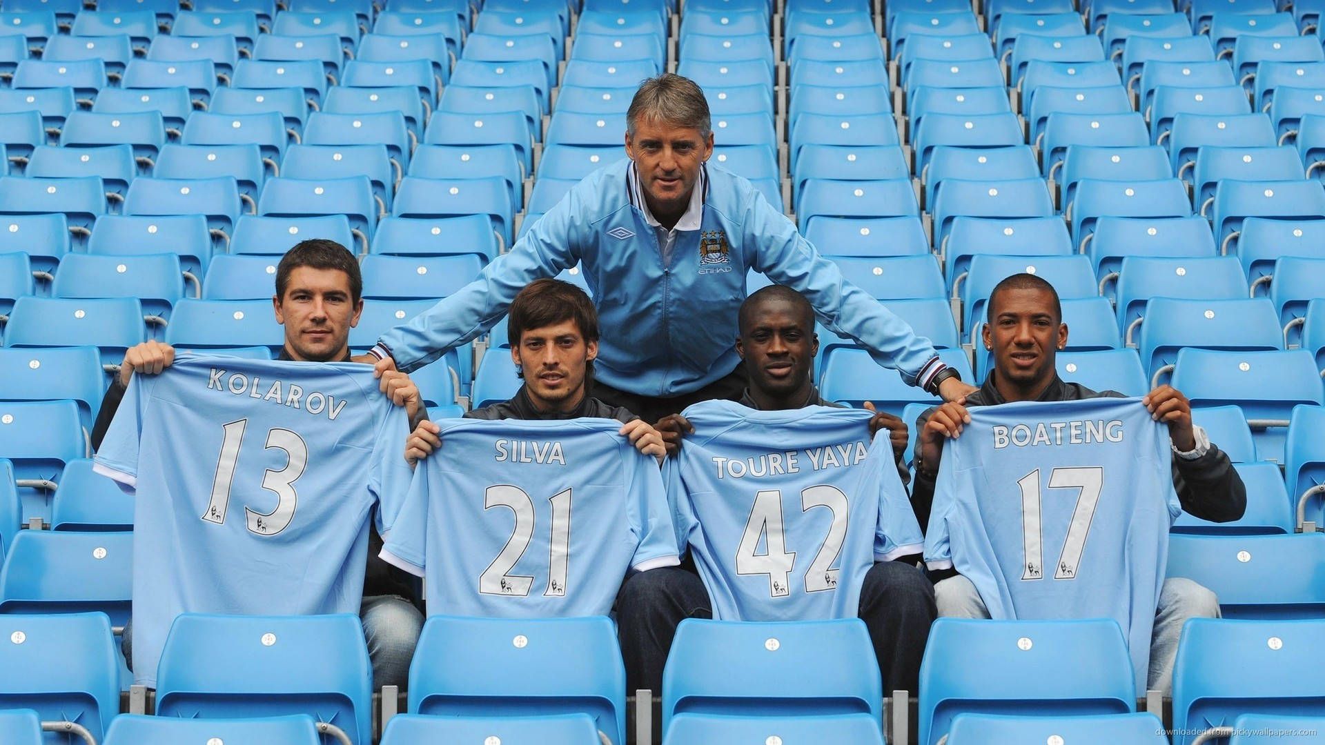 1920x1080 Download Image Manchester City Players Celebrate with Blue Shirts Wallpaper