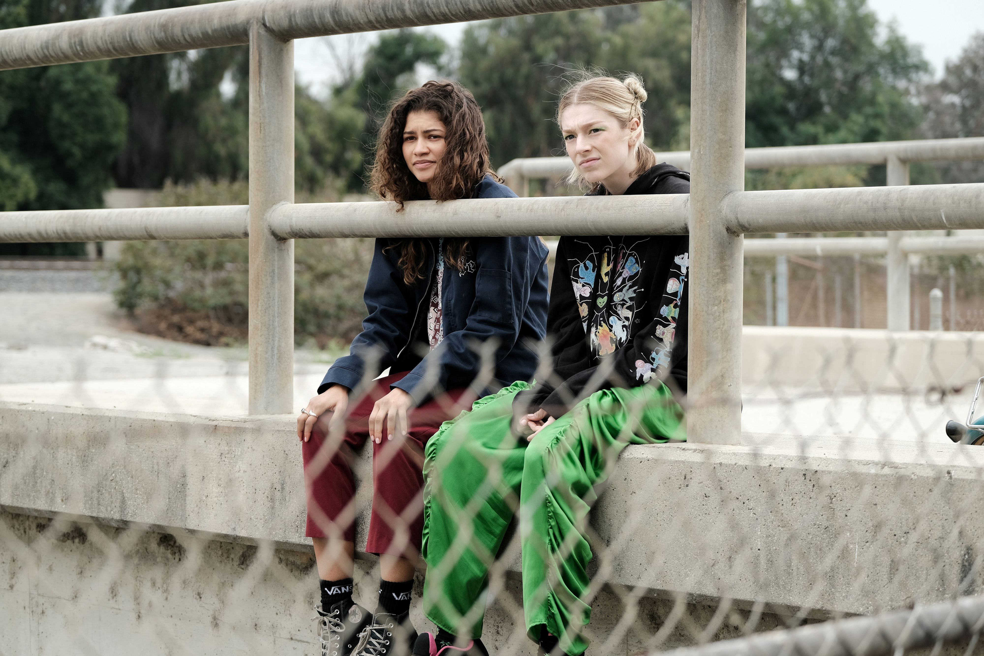 4000x2666 Download Rue Bennett Hunter Schafer Jules Vaughn Zendaya TV Show Euphoria 4k Ultra HD Wallpaperx2666