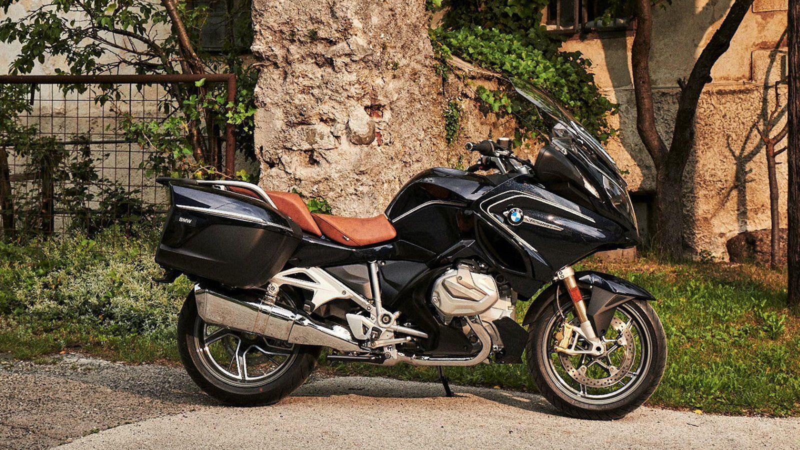 1600x900 BMW R 1250 RT Picture, Photo, Wallpaper And Video