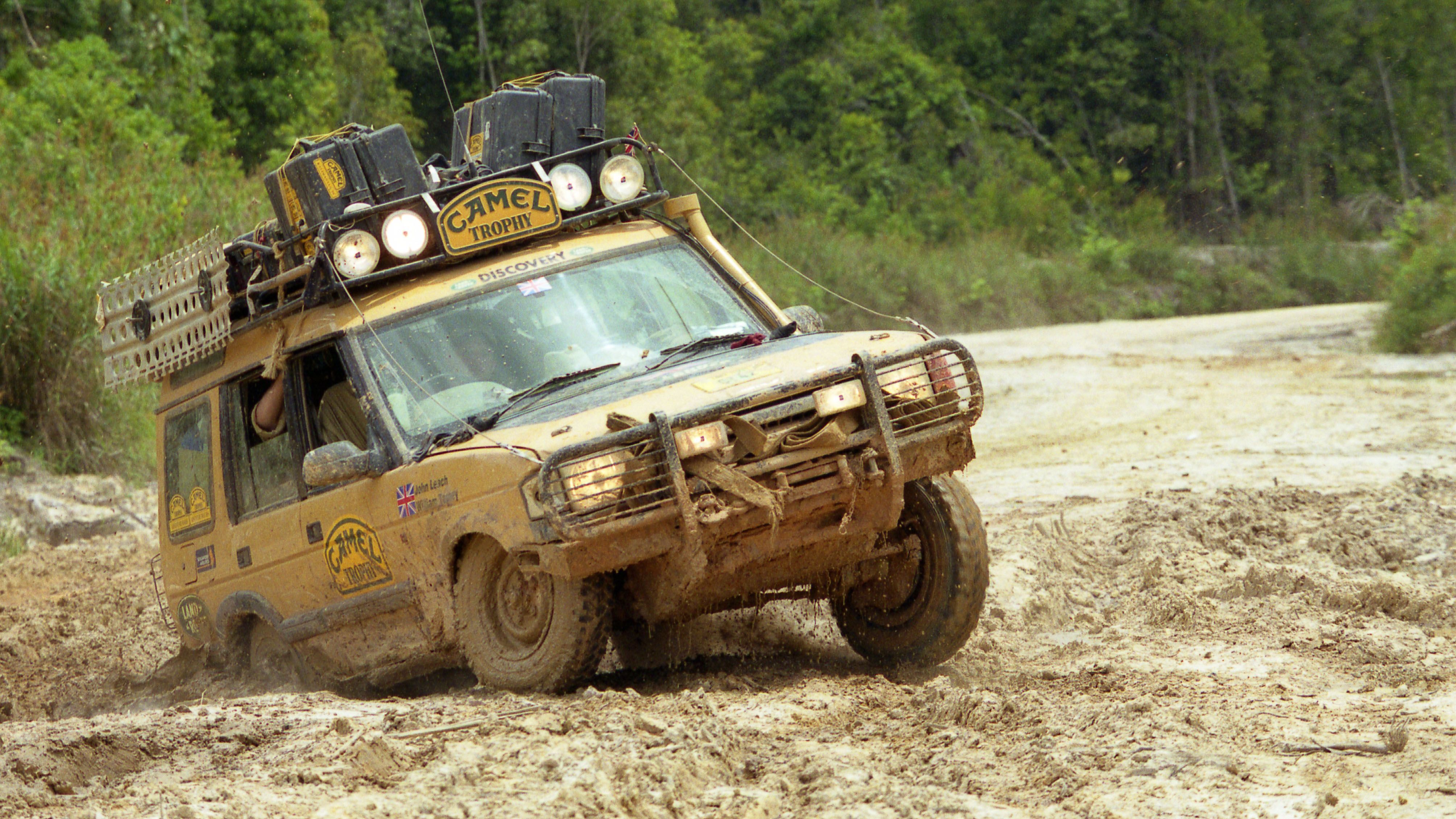4016x2259 Gallery: Land Rovers in the Camel Trophy over the years