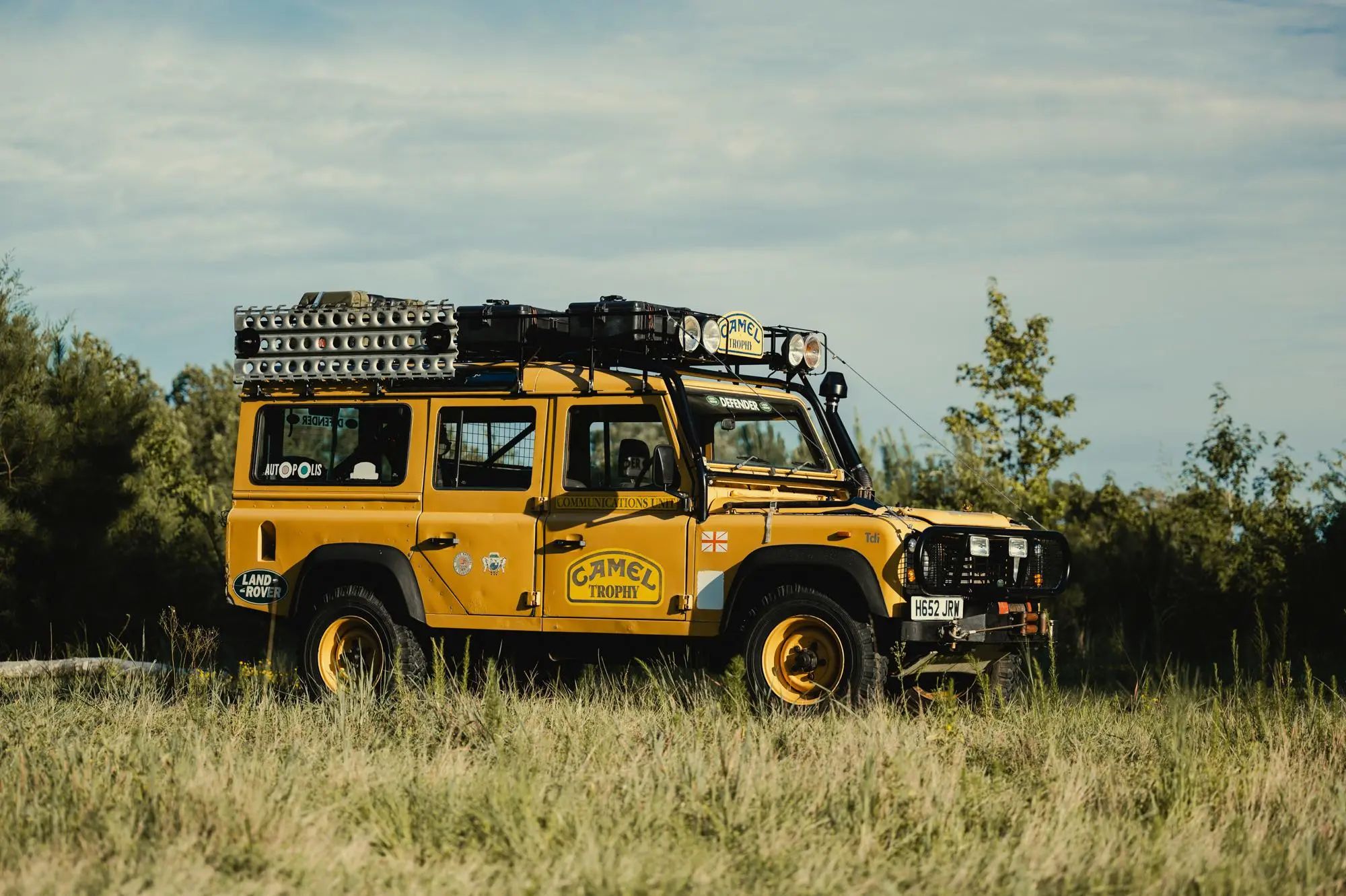 2000x1331 This Camel Trophy 1991 Land Rover Defender 110 Shows the Right Amount of Patina
