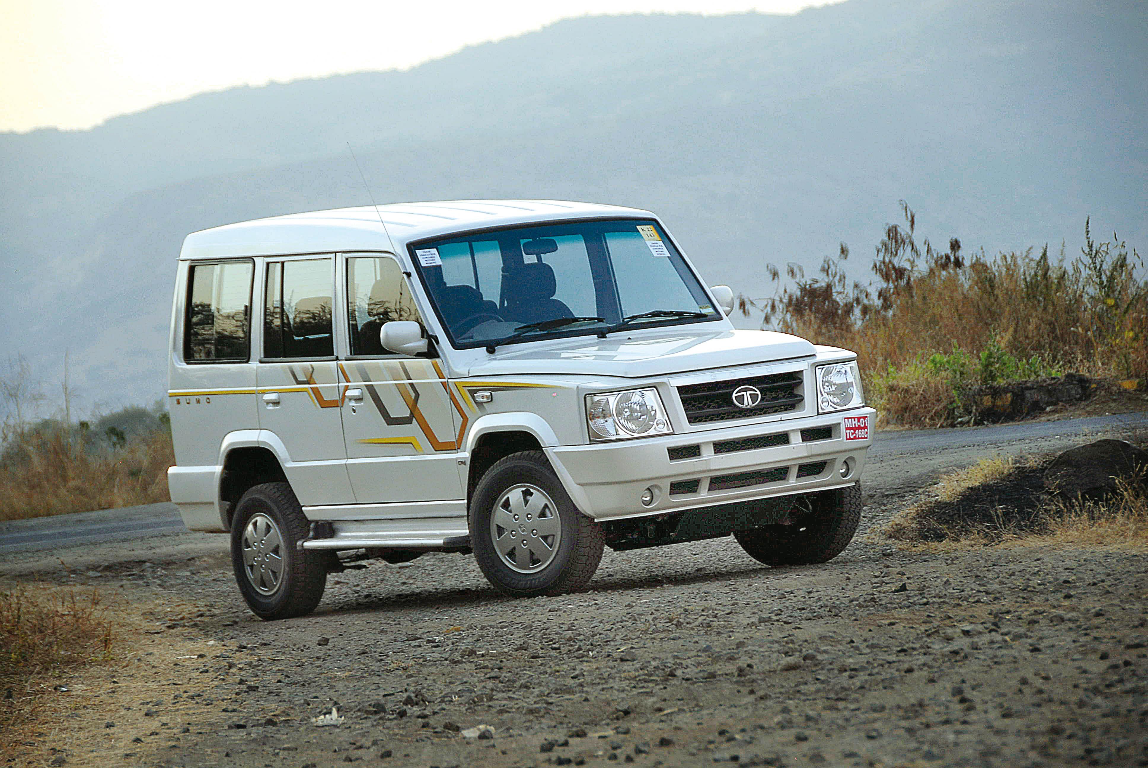 3872x2592 Tata Sumo Wallpaper