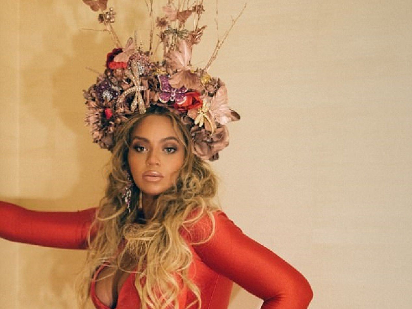 1600x1200 Beyonce confirmed to headline Coachella 2018