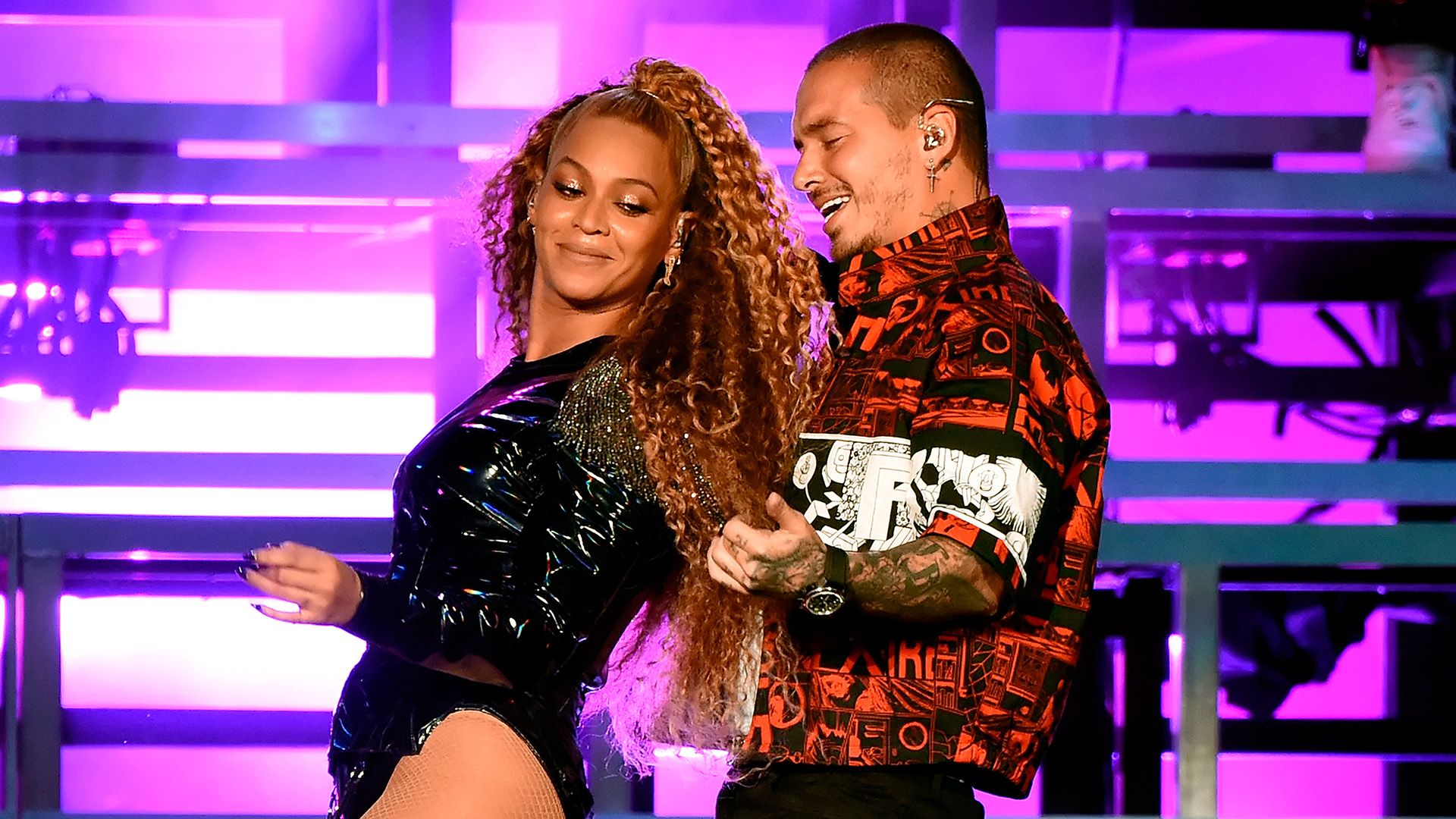 1920x1080 Beychella Gets Colombian: J Balvin Performs Mi Gente with Beyoncé