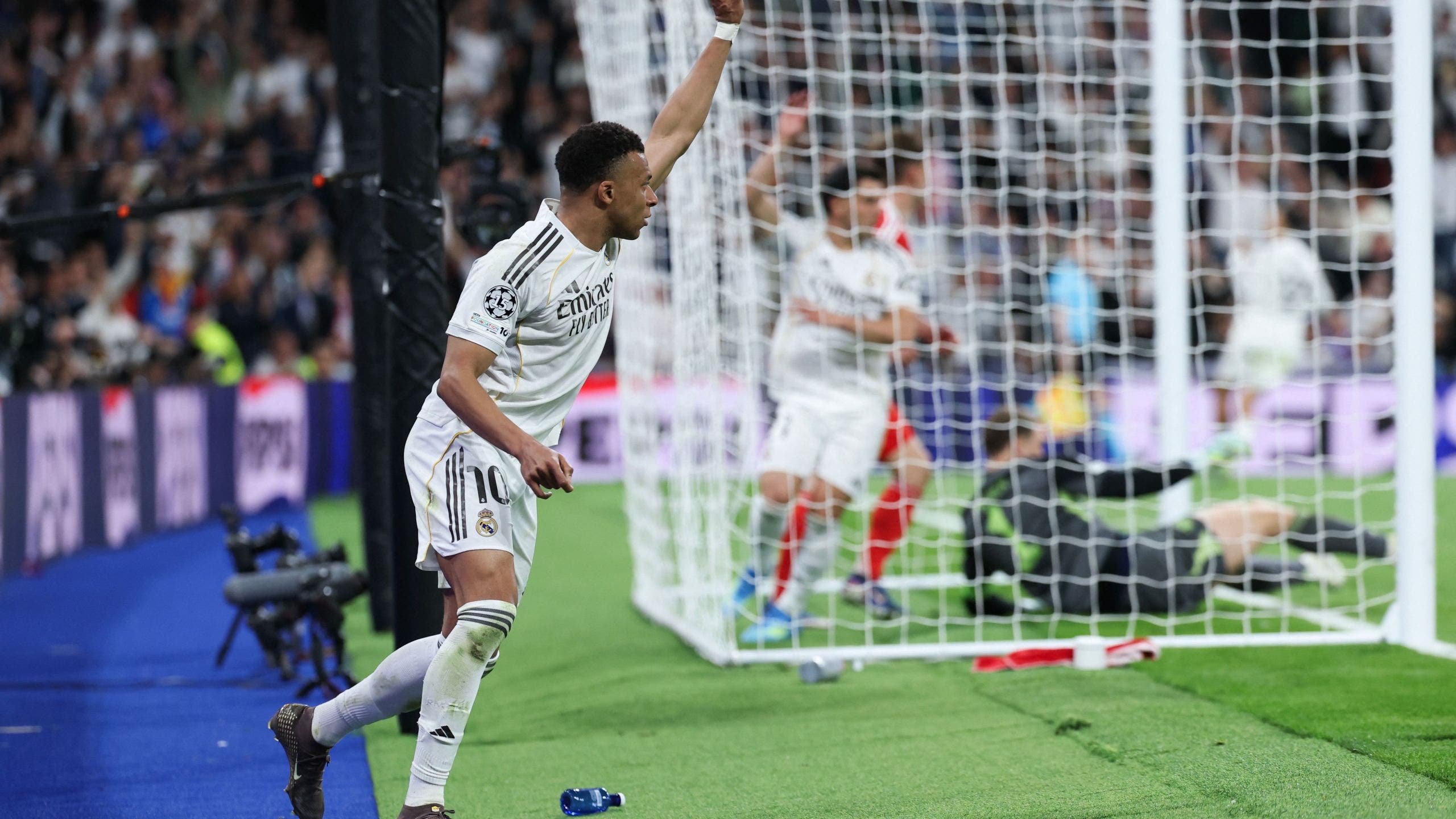 2560x1440 Mbappe Joins Messi, Ronaldo In Elite Champions League Club With Latest Goal