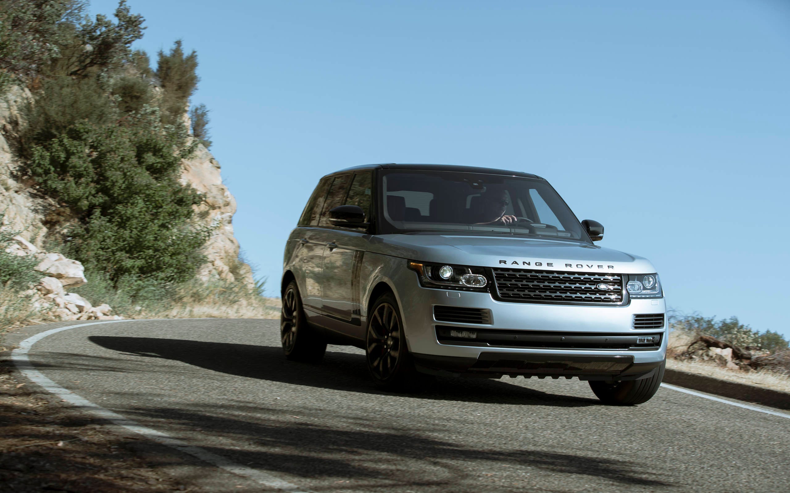 2560x1600 Range Rover SV Autobiography Dynamic: Quick Take