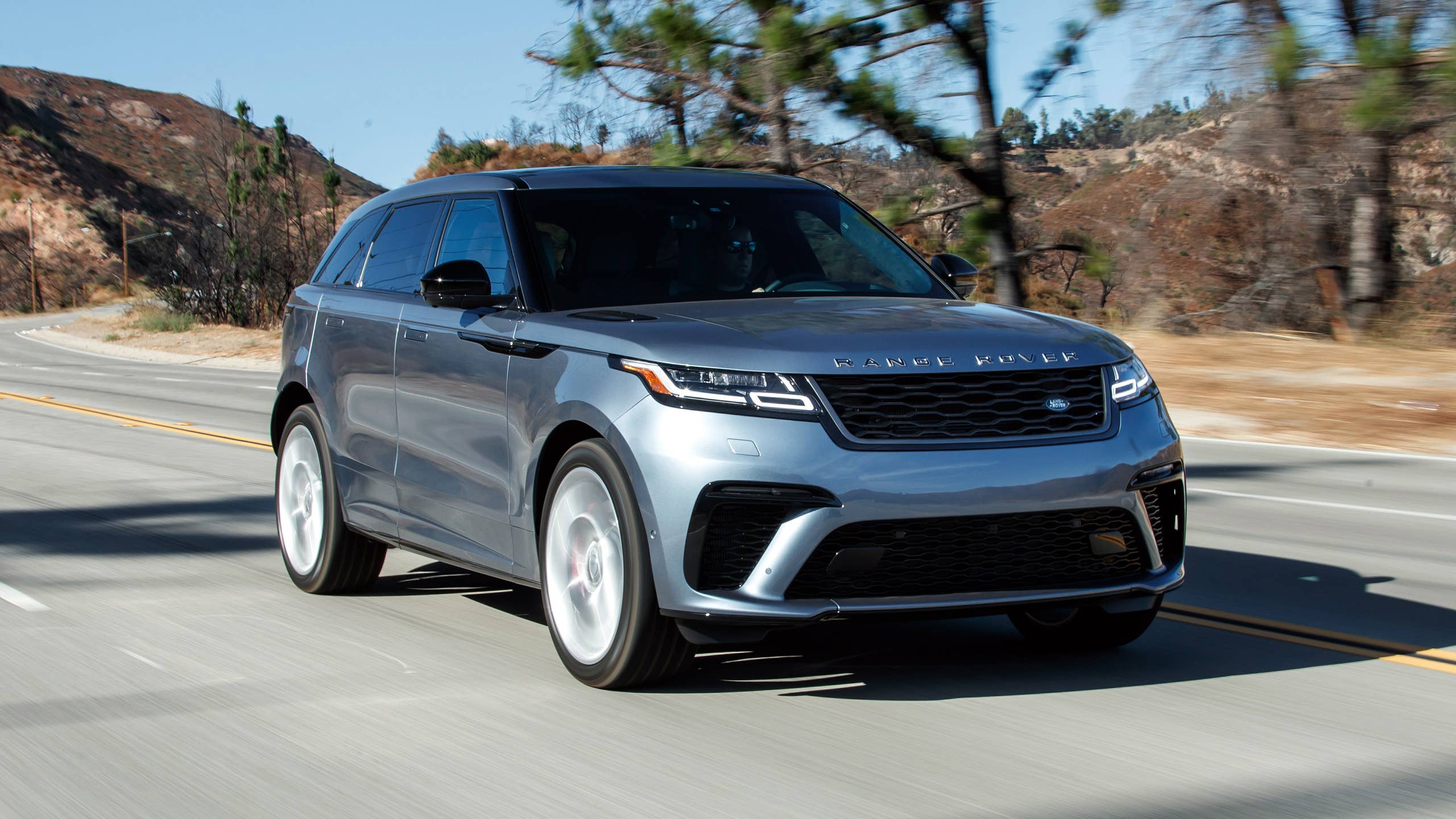 2560x1440 Range Rover Velar SVAutobiography Dynamic Edition Road Test