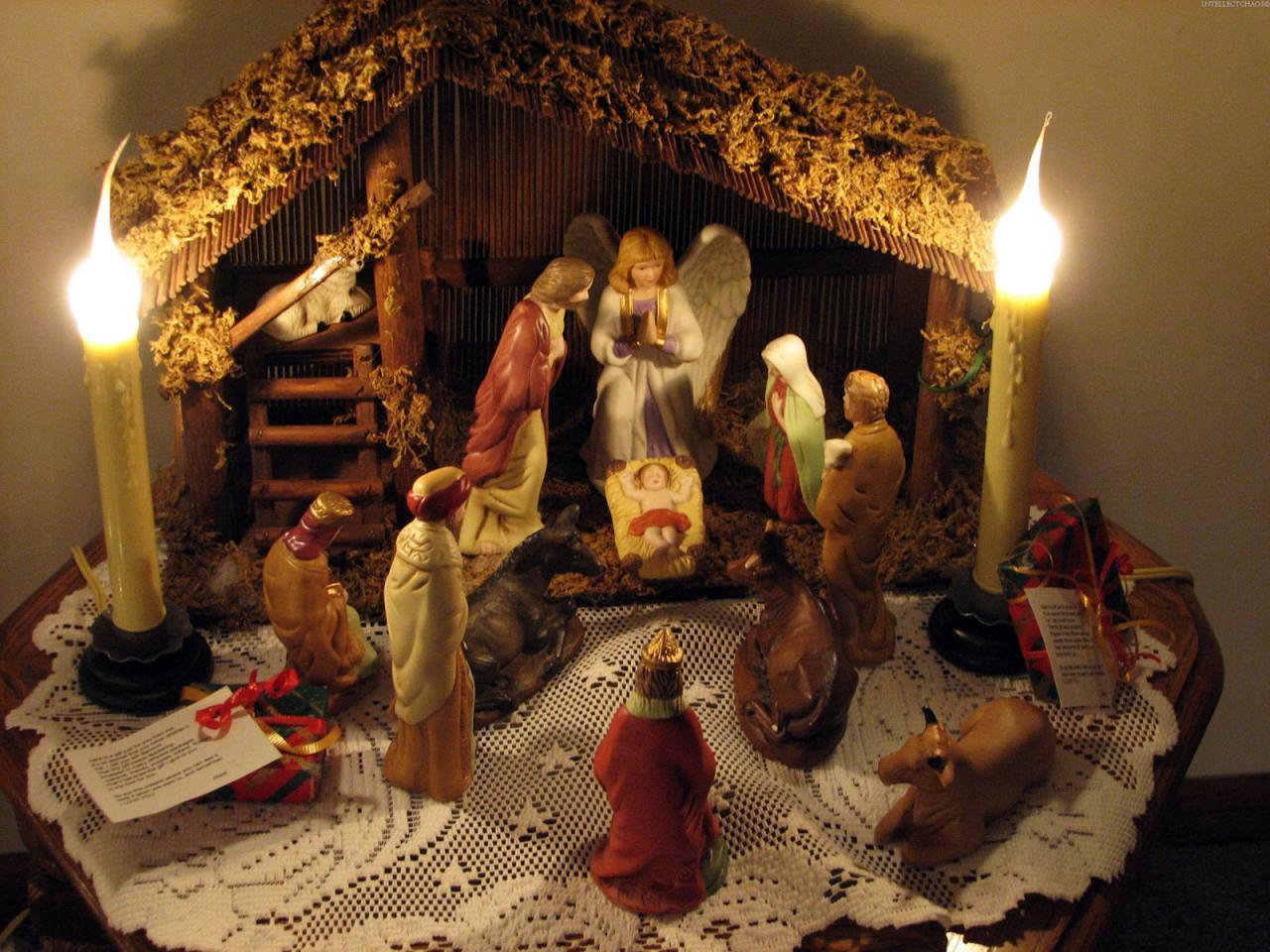 1280x960 Baby Jesus Wallpaper