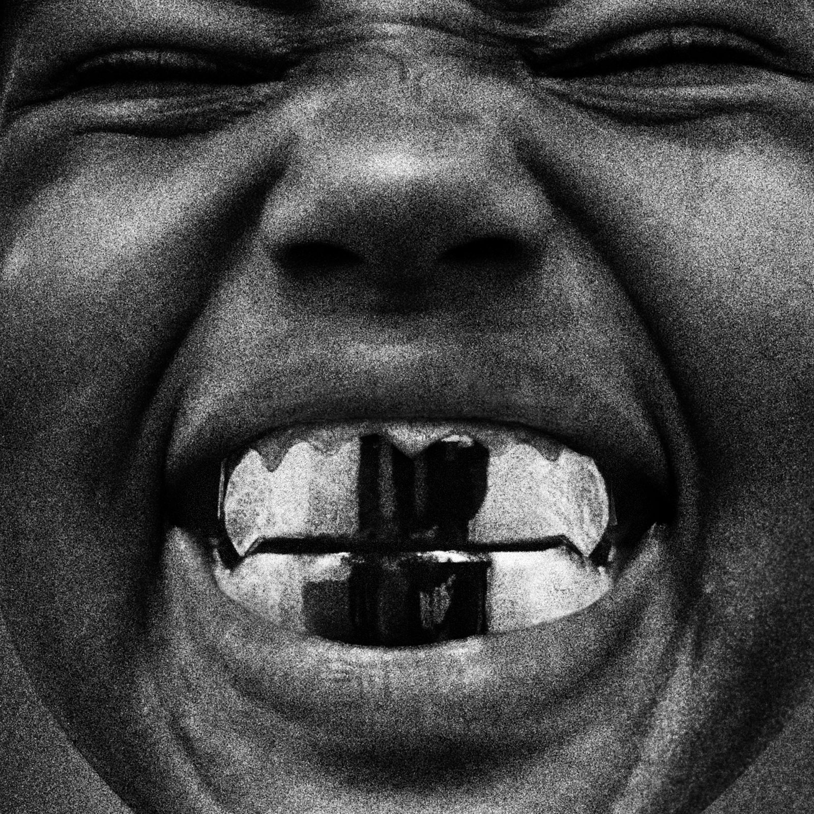 1600x1600 Kanye West Releases Bully