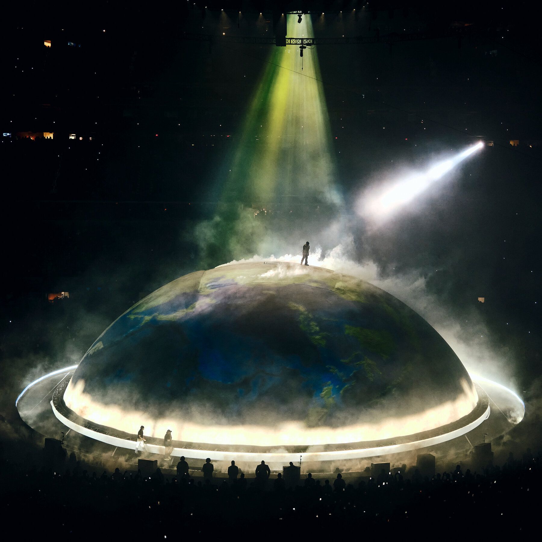 1800x1801 Kanye West Plays First American Concert Since 2021
