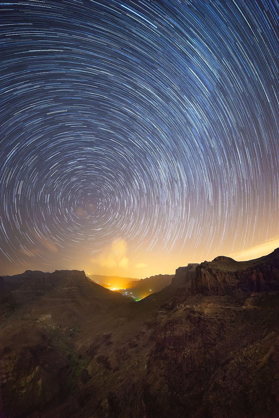 910x1363 Startrails 1080P, 2K, 4K, 5K HD wallpaper free download