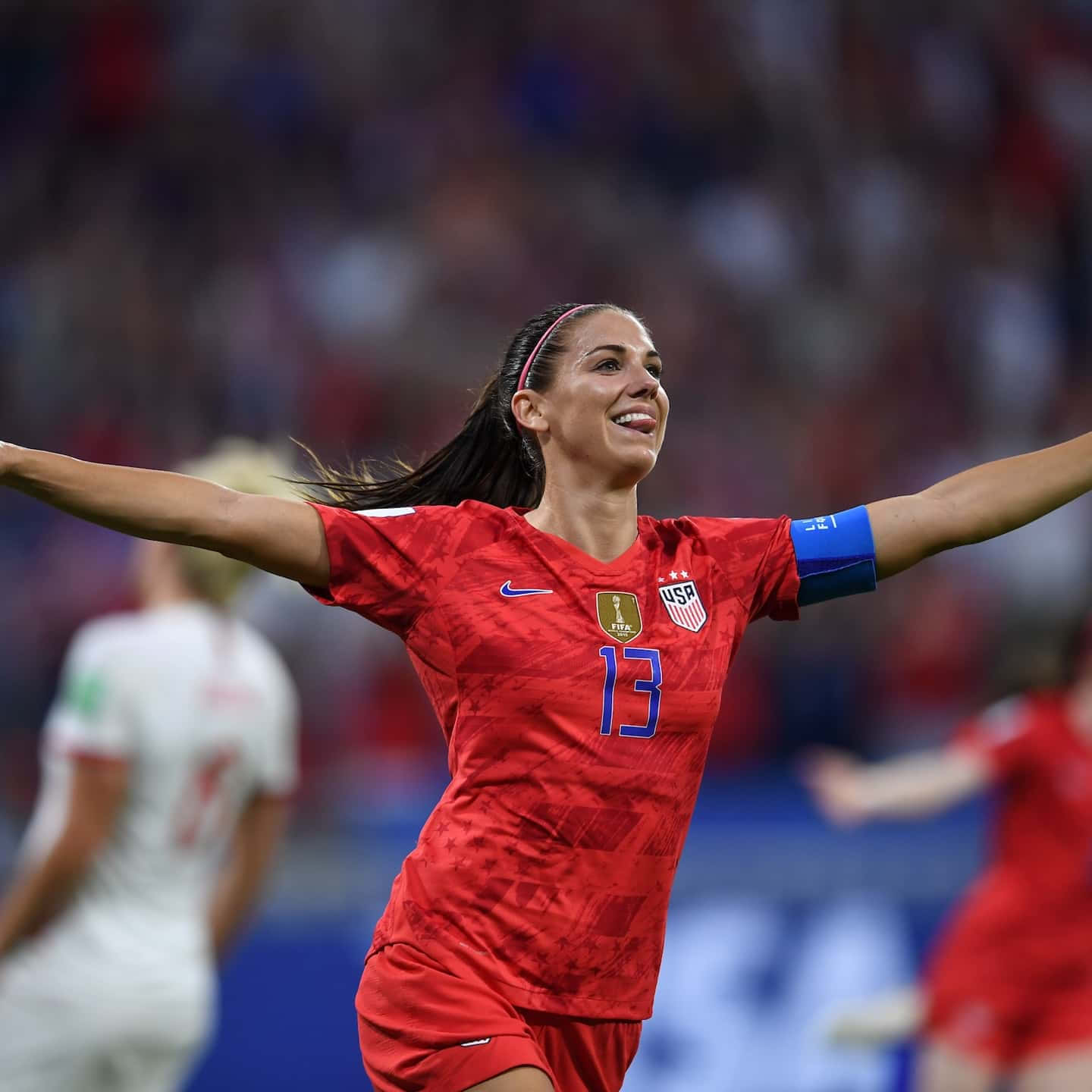 1440x1440 Download Soccer superstar Alex Morgan Background