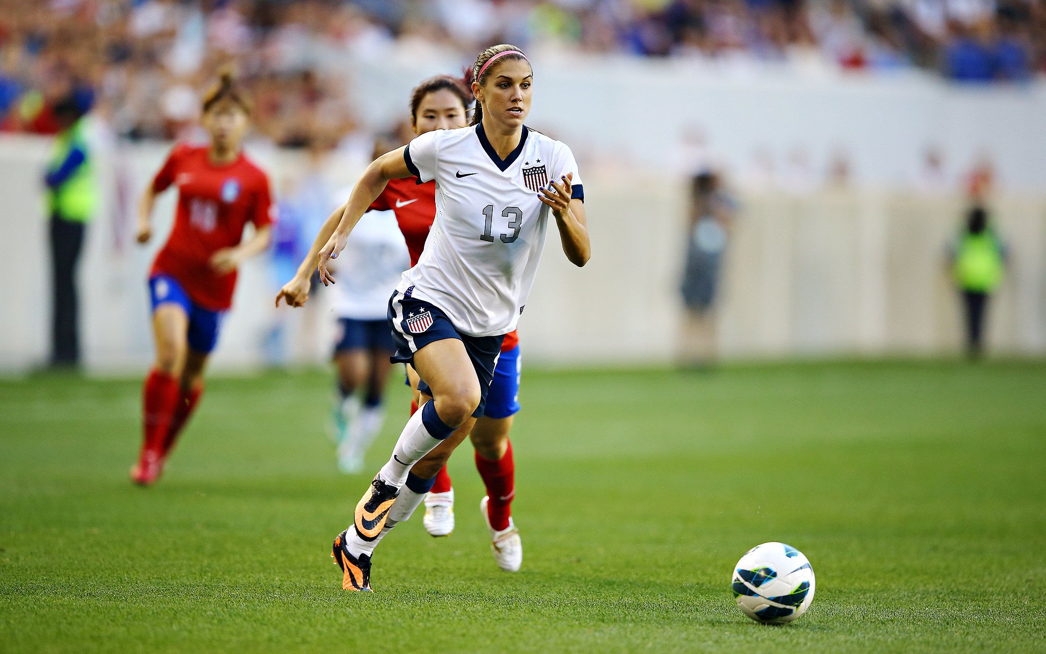 2048x1280 Alex Morgan Wallpaper and Background: Free HD Download