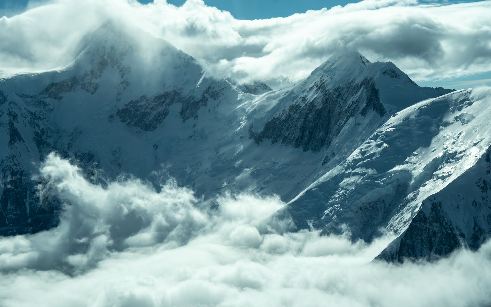 1920x1200 Cloudy Wallpaper 4K, Mountains, Mountain Landscape
