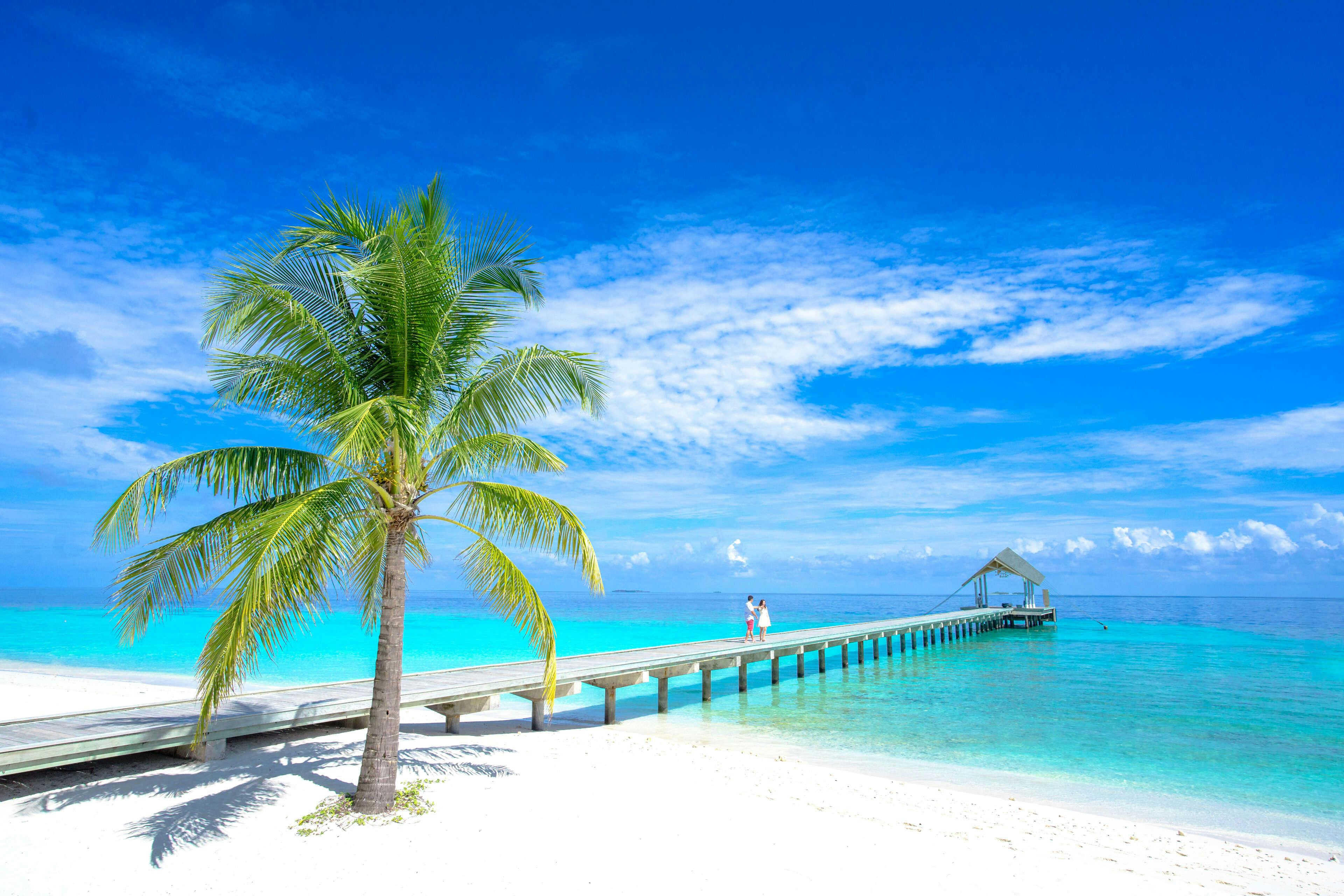 3840x2560 The Beginner's Guide to Tahiti Travel