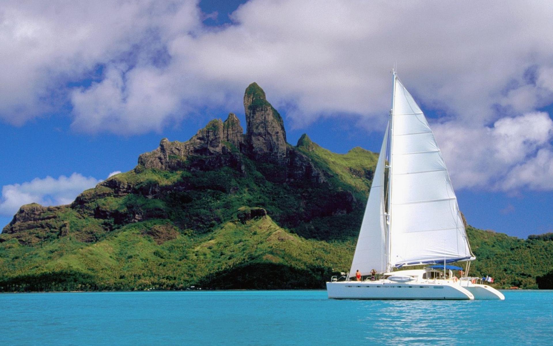 1920x1200 Wallpaper White Sailboat on Sea Near Green Mountain Under White Clouds and Blue Sky During Daytime, Background Free Image