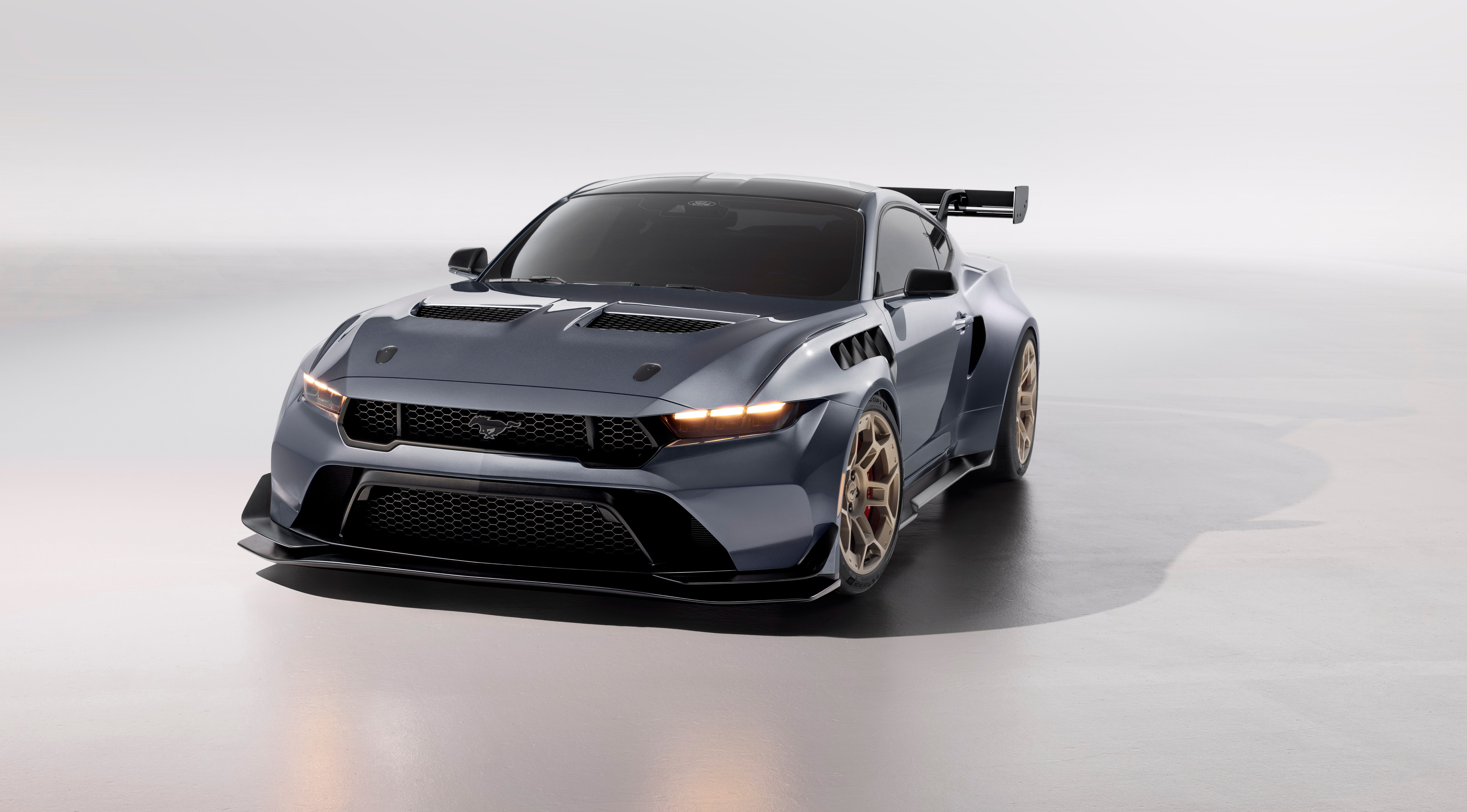 7087x3926 Ford Mustang GTD: Photo Gallery