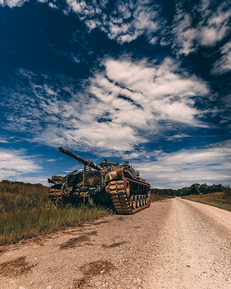 800x1000 HD during battle wallpaper