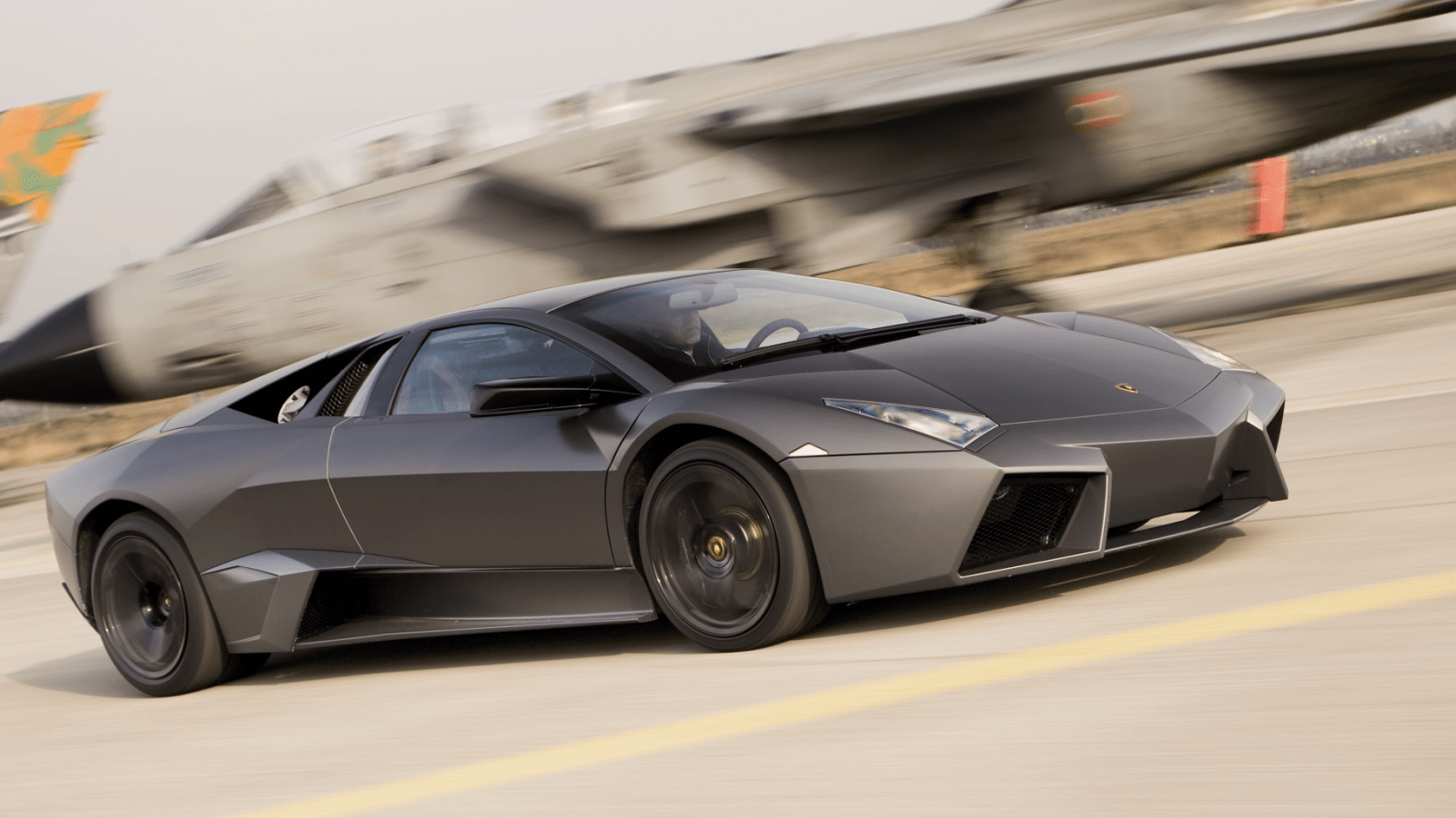 1600x900 Free download VWVortexcom Dual Monitor Car Wallpaper [2560x1024] for your Desktop, Mobile & Tablet. Explore Dual Monitor Car Wallpaper. HD Car Wallpaper, Dual Monitor Wallpaper, Car Dual Screen Wallpaper