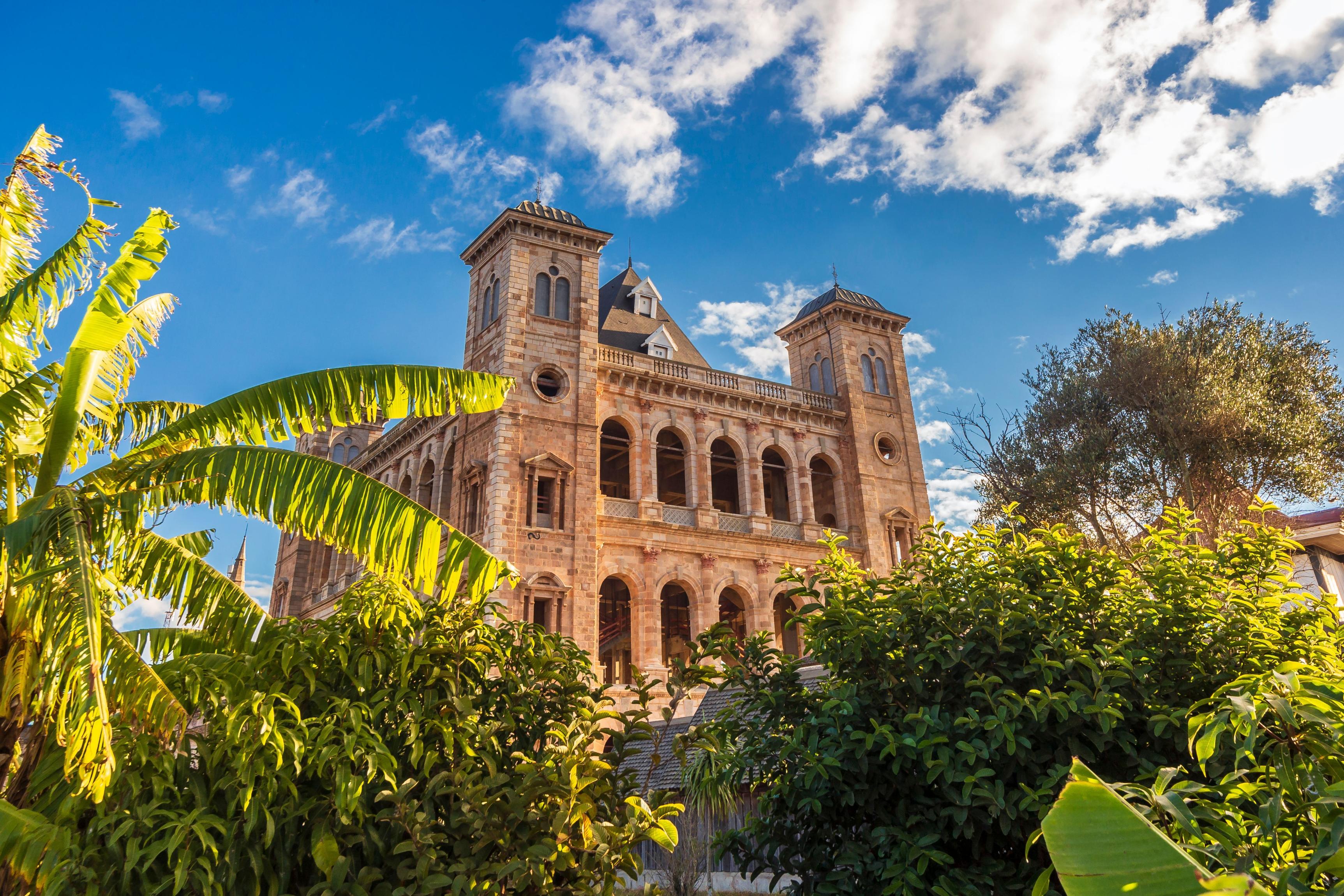 3450x2300 Antananarivo Guide. Planet of Hotels
