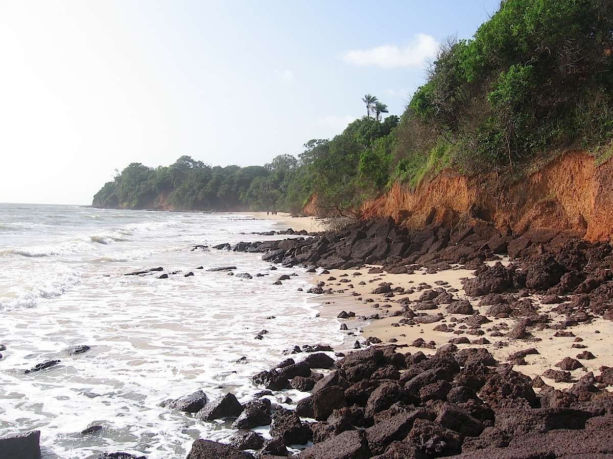 1200x900 Guinea Bissau Mountain Background Wallpaper 123381
