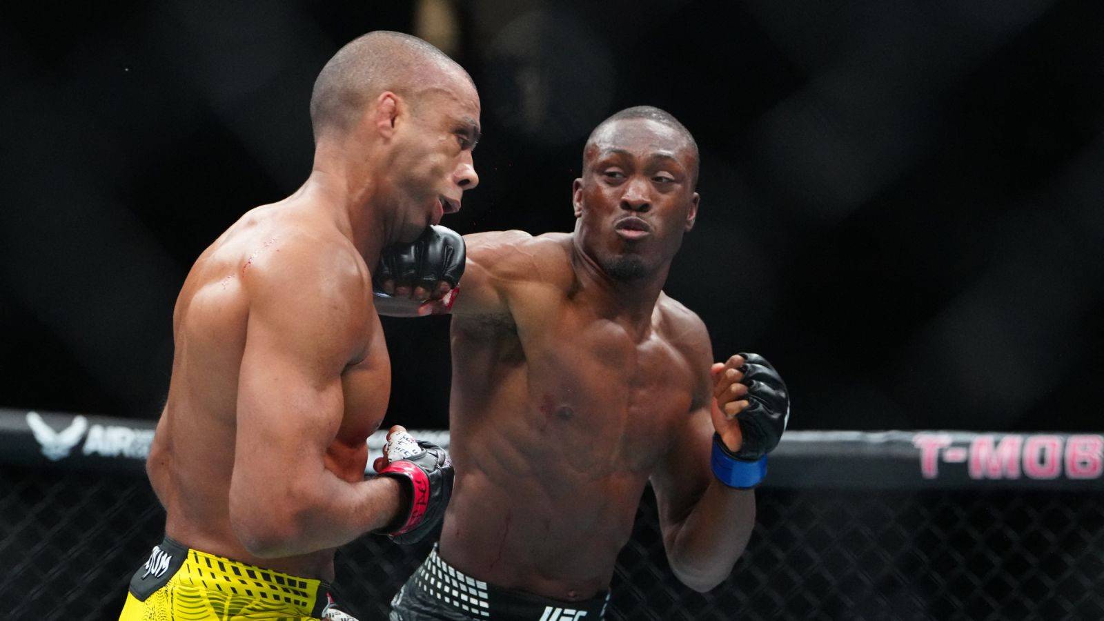 1600x900 Barboza On Possible Retirement After UFC 330