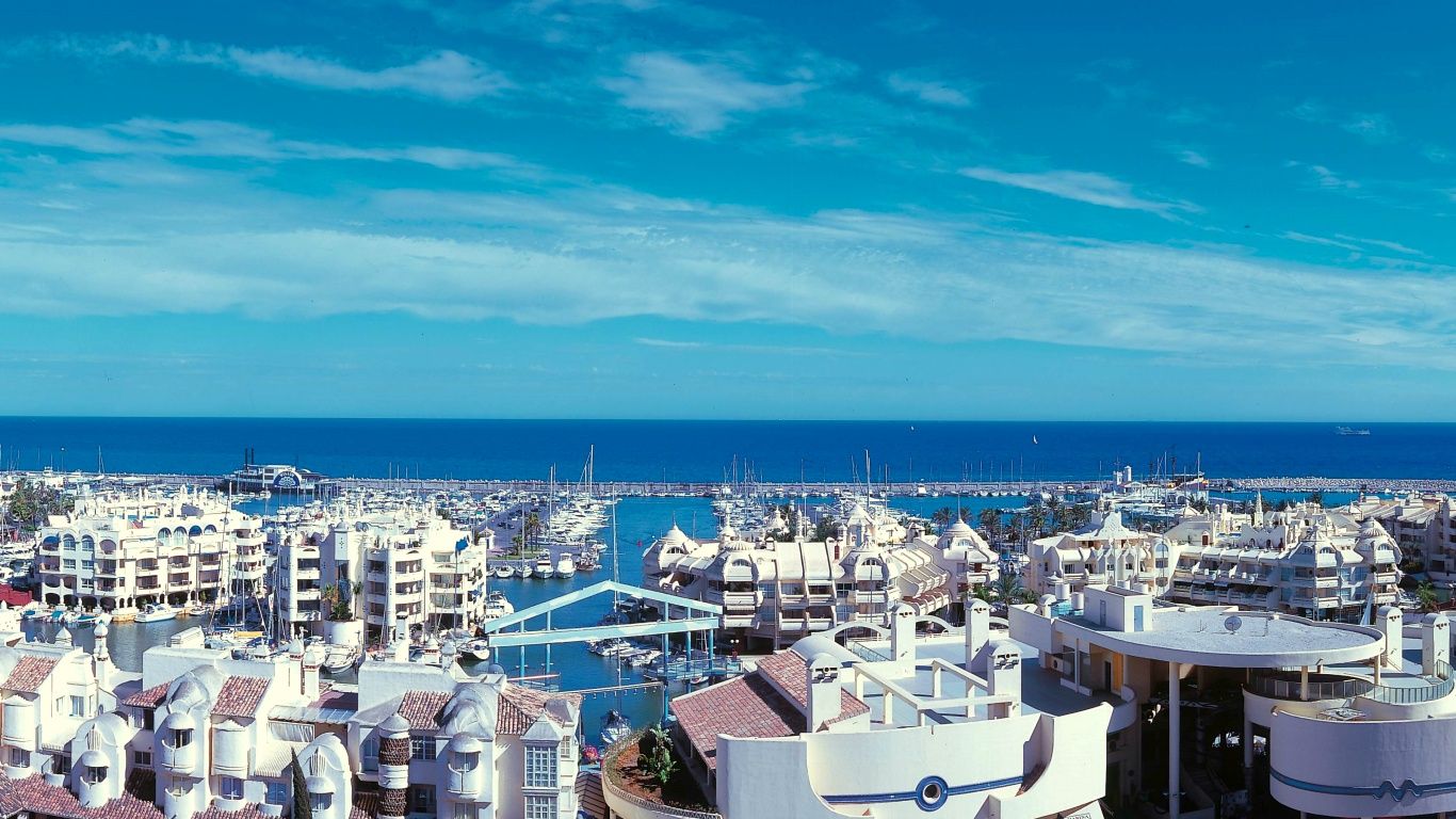 1366x768 Puerto Deportivo de Benalmádena. Member Marinas. Marinas de Andalucía