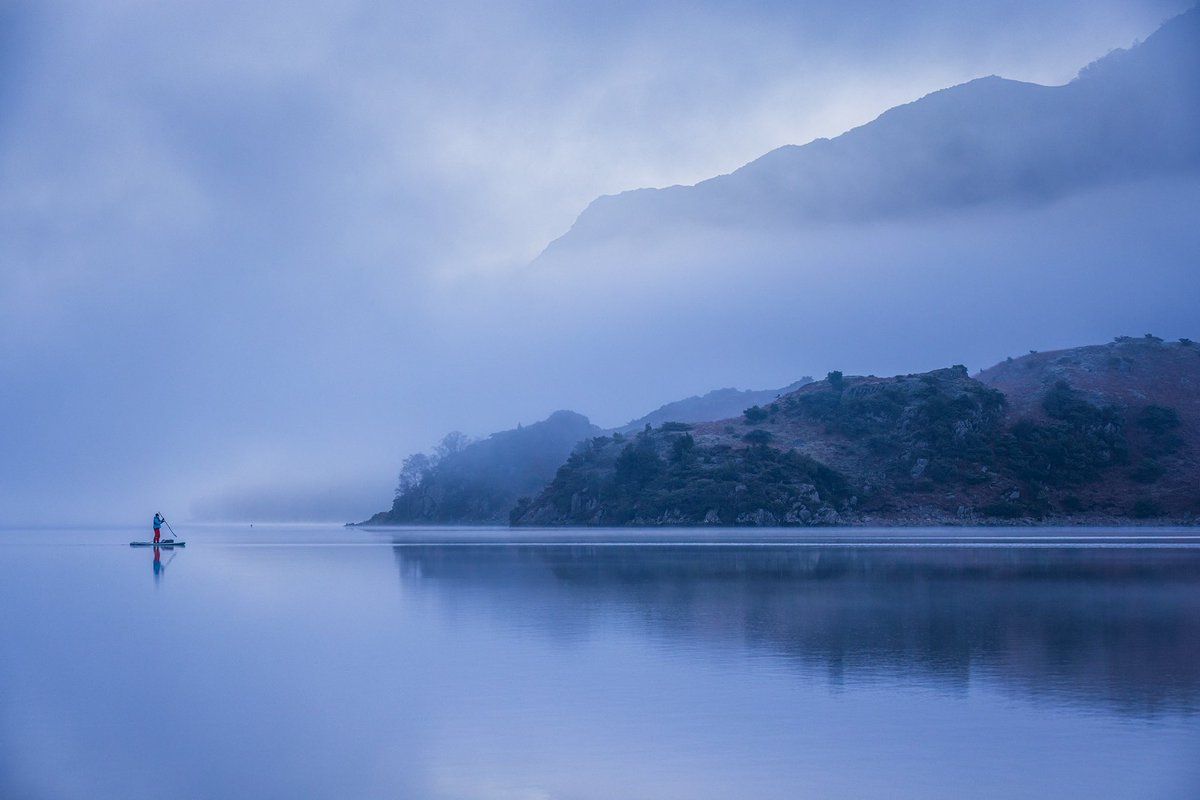 1200x800 Day 22 Of My Futile One Woman Crusade To Keep Real Image Popping Up On Your Feed Rather Than AI. One Paddle Boarder Vs A Wall Of Mist Drifting Across Ullswater. I Love