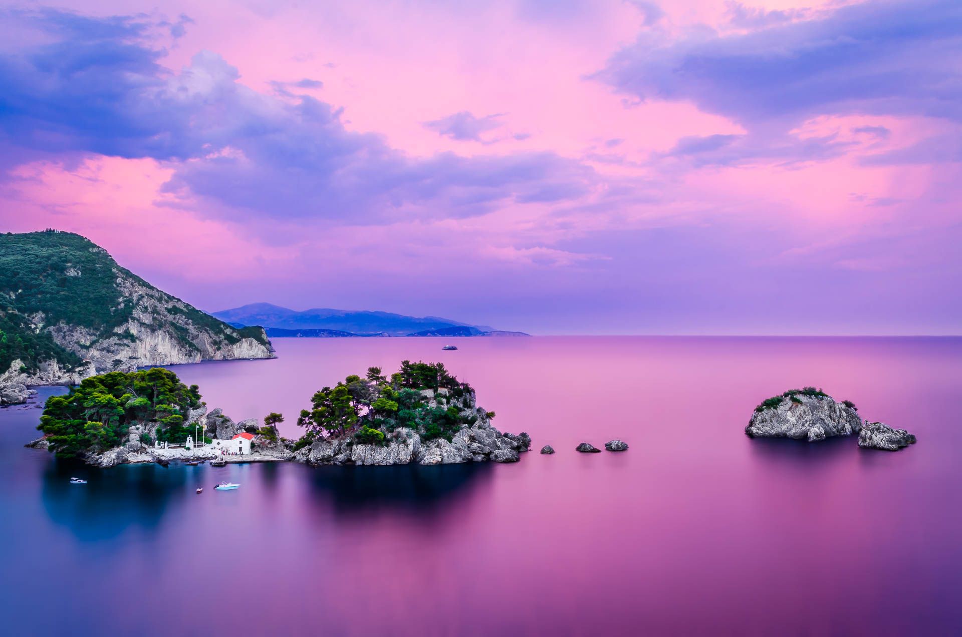 1920x1272 Lady's Island in Parga Ntounas Photography