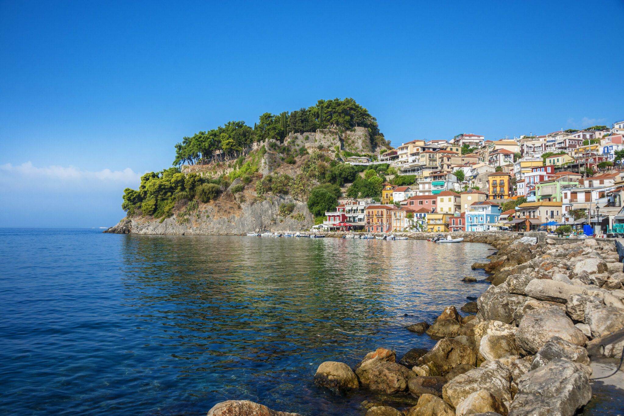 2048x1367 Best Time to Visit Parga. Weather, Sea Temperatures & Seasons
