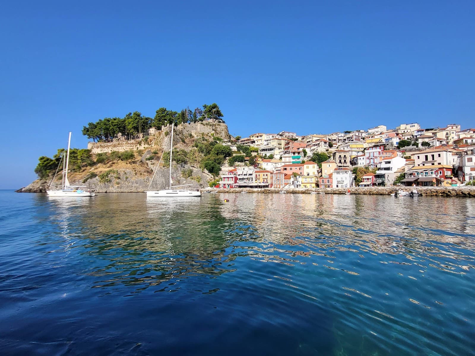 1600x1200 Parga Harbor Promenade (2026)