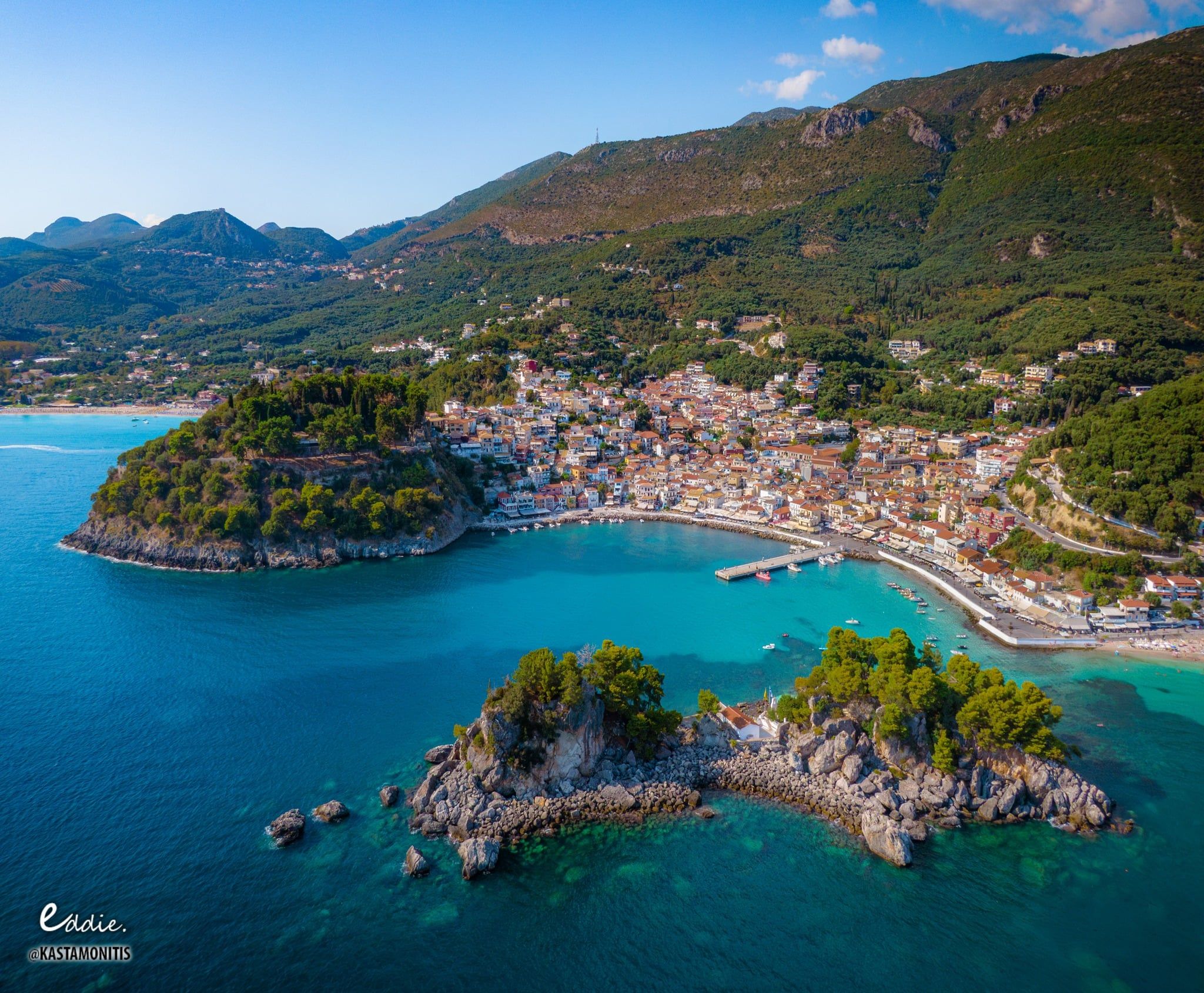 2048x1688 Parga, Greece