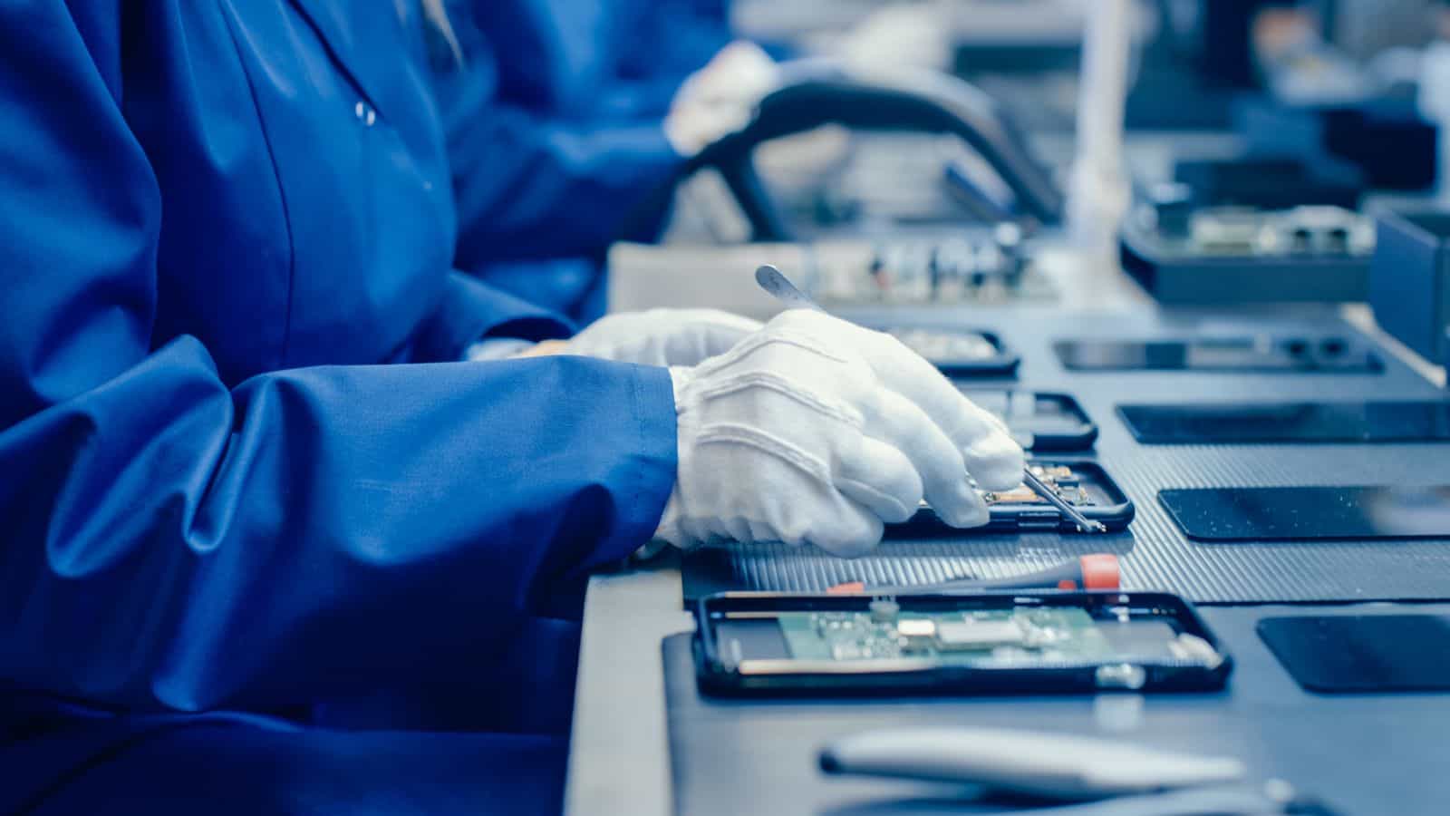 1600x900 Manufacturing Assembly Line: Understanding The Set Up