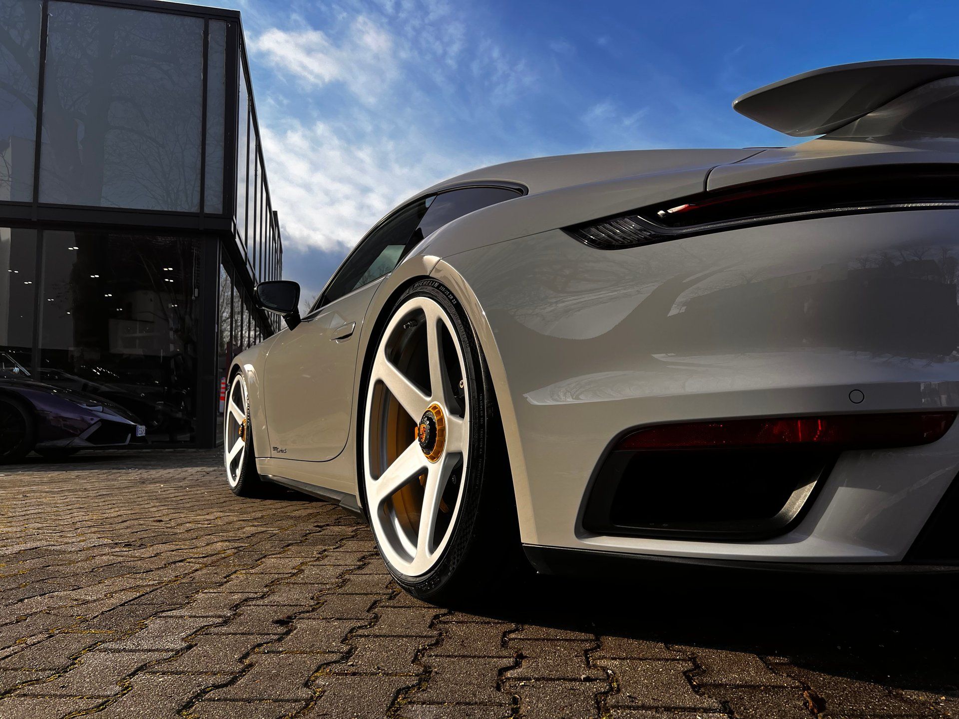 1920x1440 Porsche 911 Turbo CL with mbDESIGN 21–22 inch alloy wheels