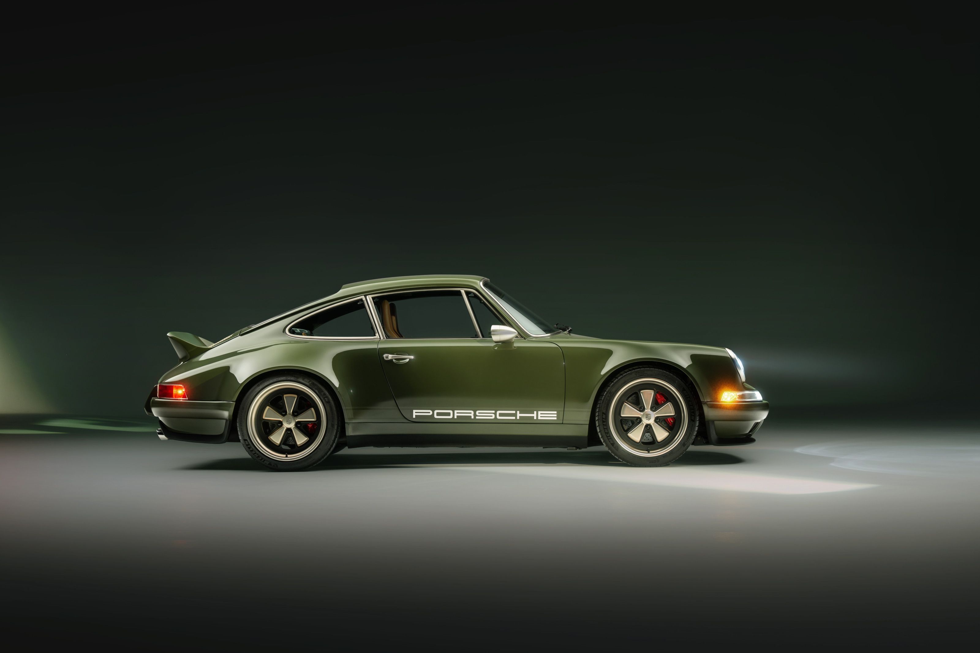 3200x2133 Theon Design reveals a spectacular Porsche 911 restomod. Wallpaper*