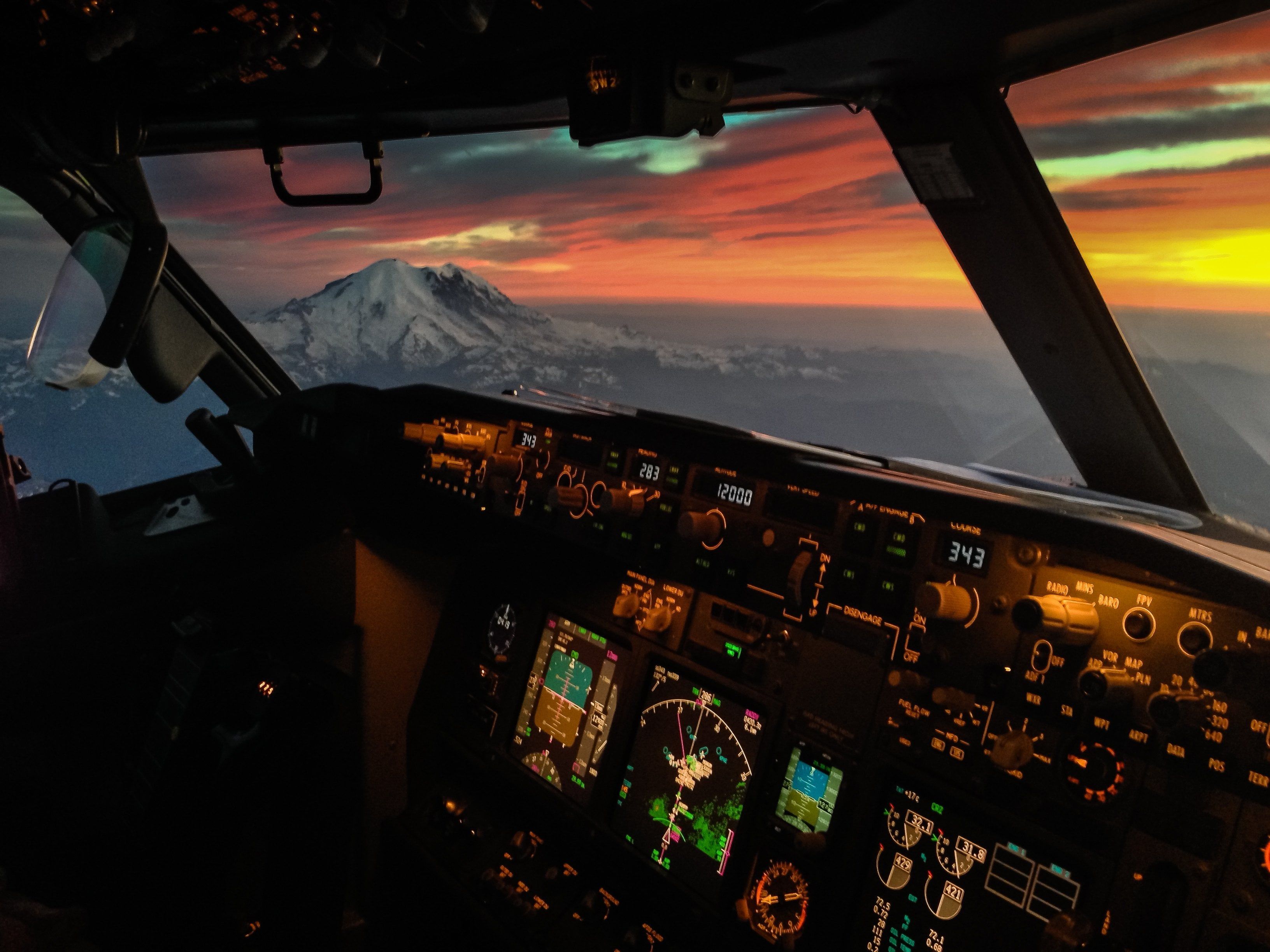 3264x2448 Sunset in the Office' a Boeing 737