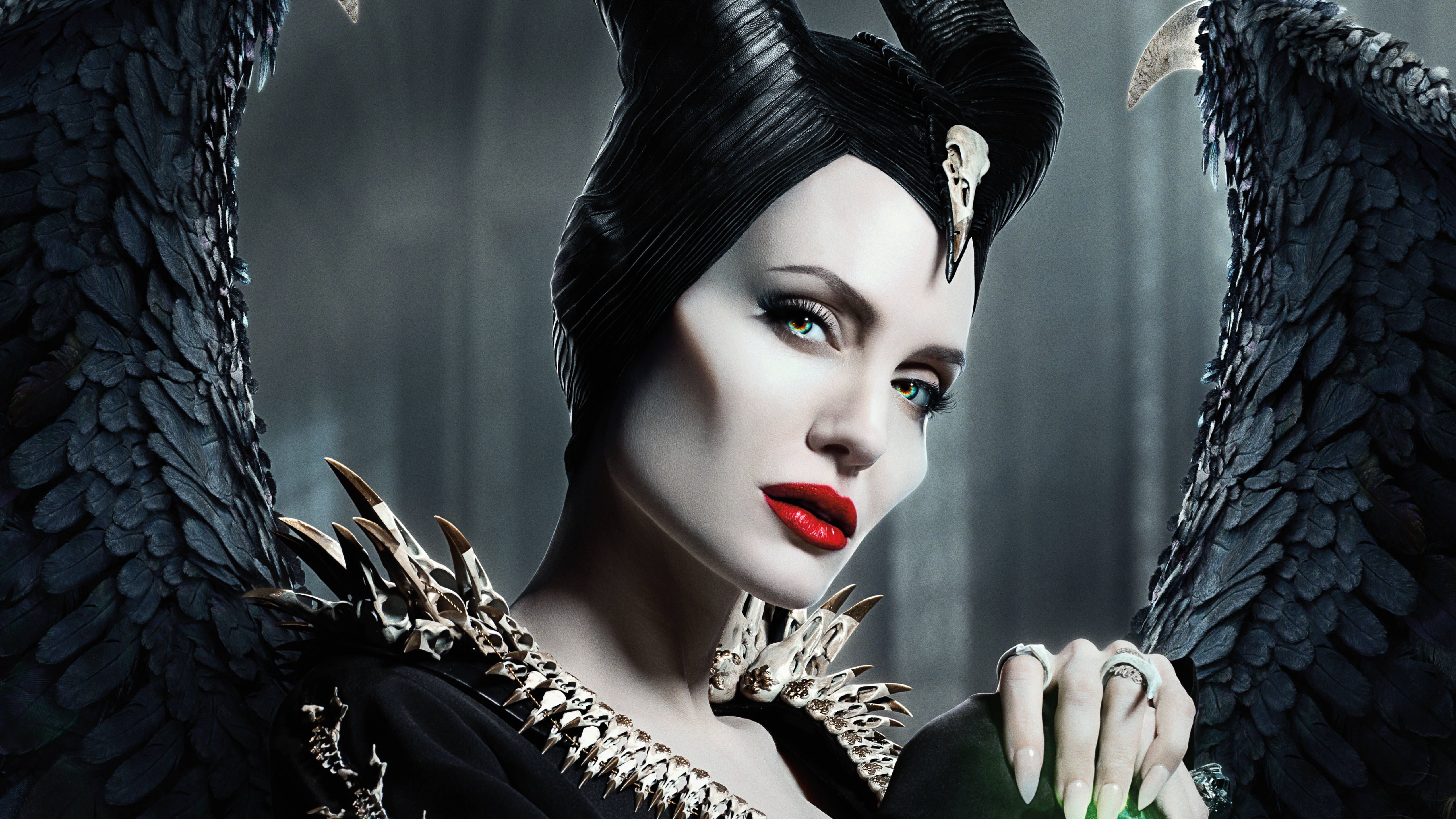 5120x2880 Download Angeline Jolie Maleficent Side View Wallpaper