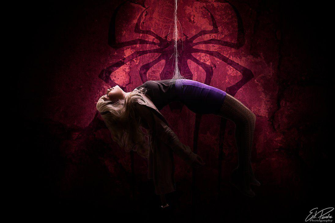 1095x730 Gwen Stacy Wallpaper