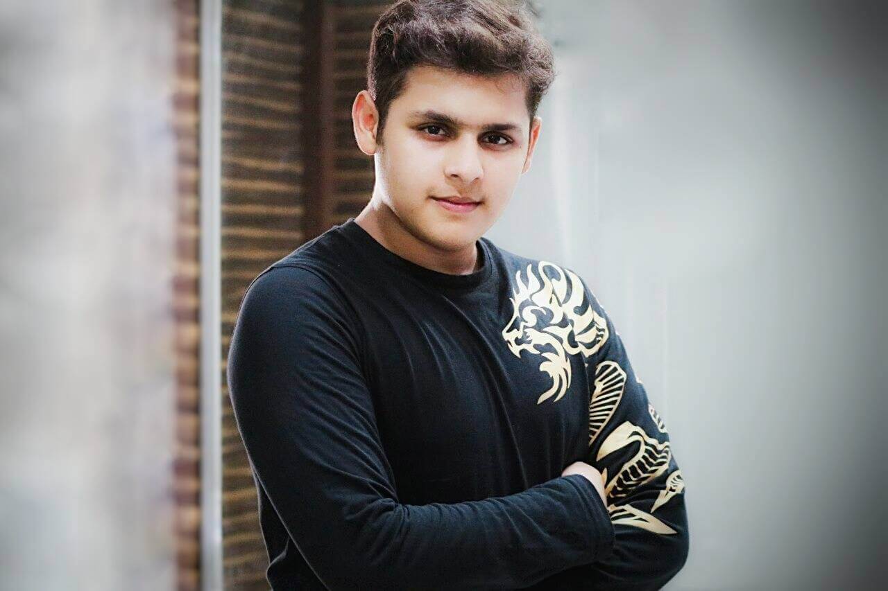 Dev. Dev Joshi. Джаннат Зубаир. Джаннат Зубаир Рахмани. Дев Джоши (Dev Joshi.
