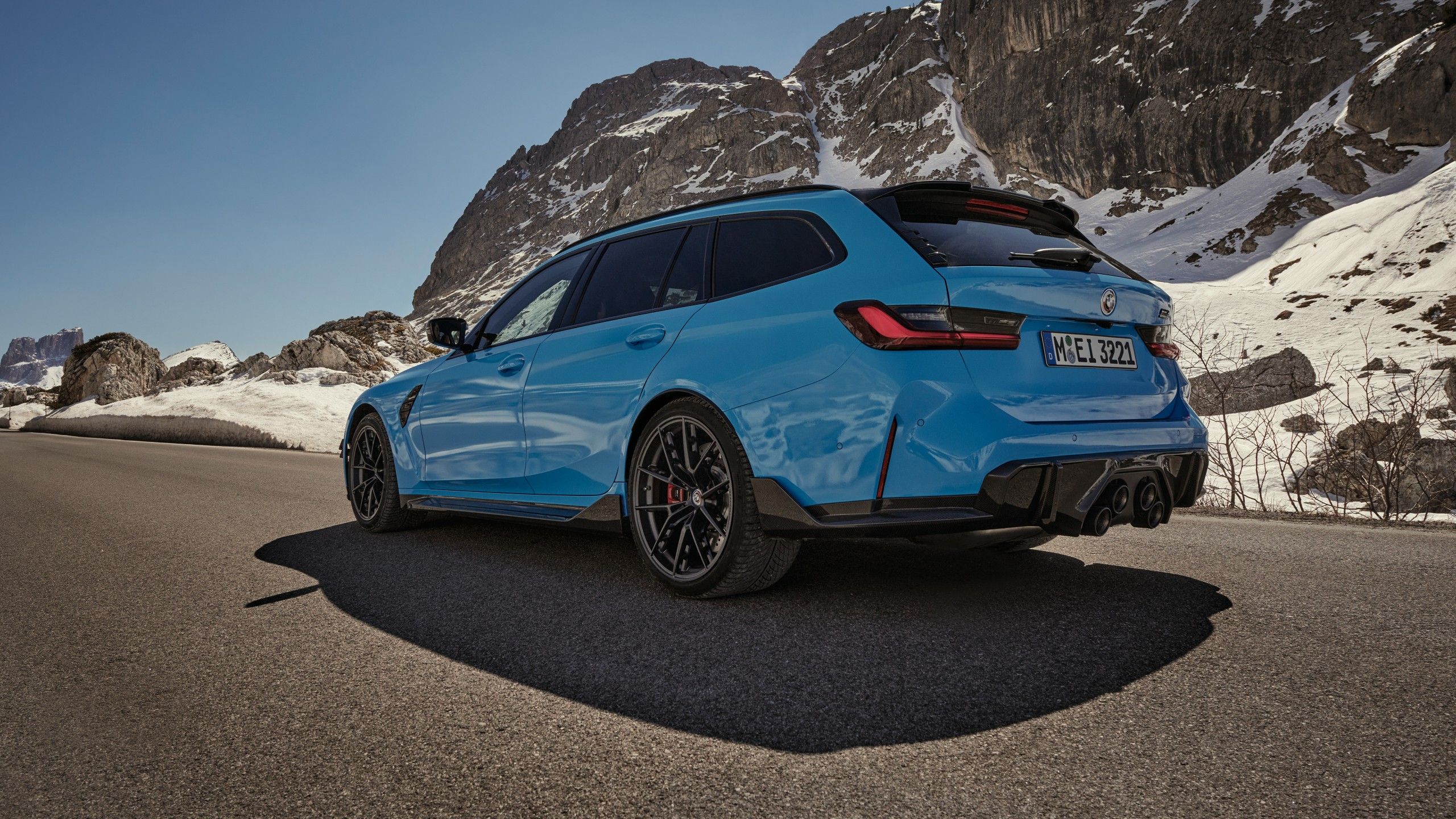 2560x1440 BMW M3 Competition Touring M xDrive M Performance Parts 2022 Wallpaper Car Wallpaper