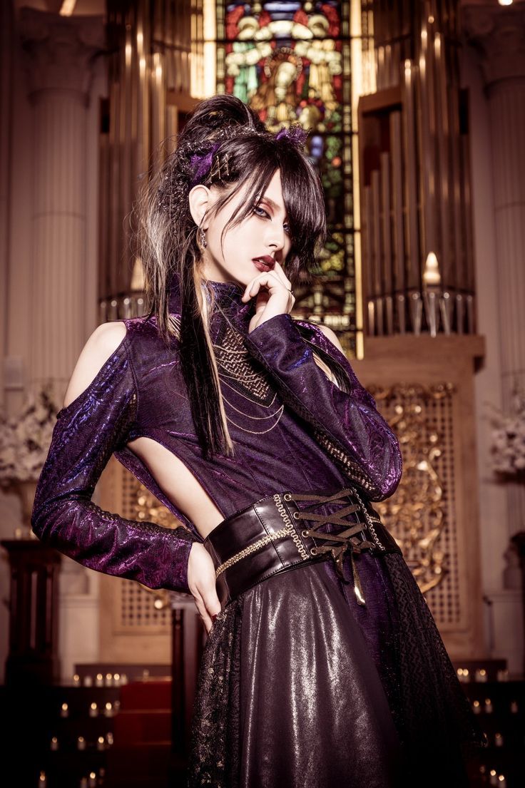736x1105 Mr boogie jiluka. Boogie from jiluka, Boogie jiluka bass, Dark romantic cold shoulder top