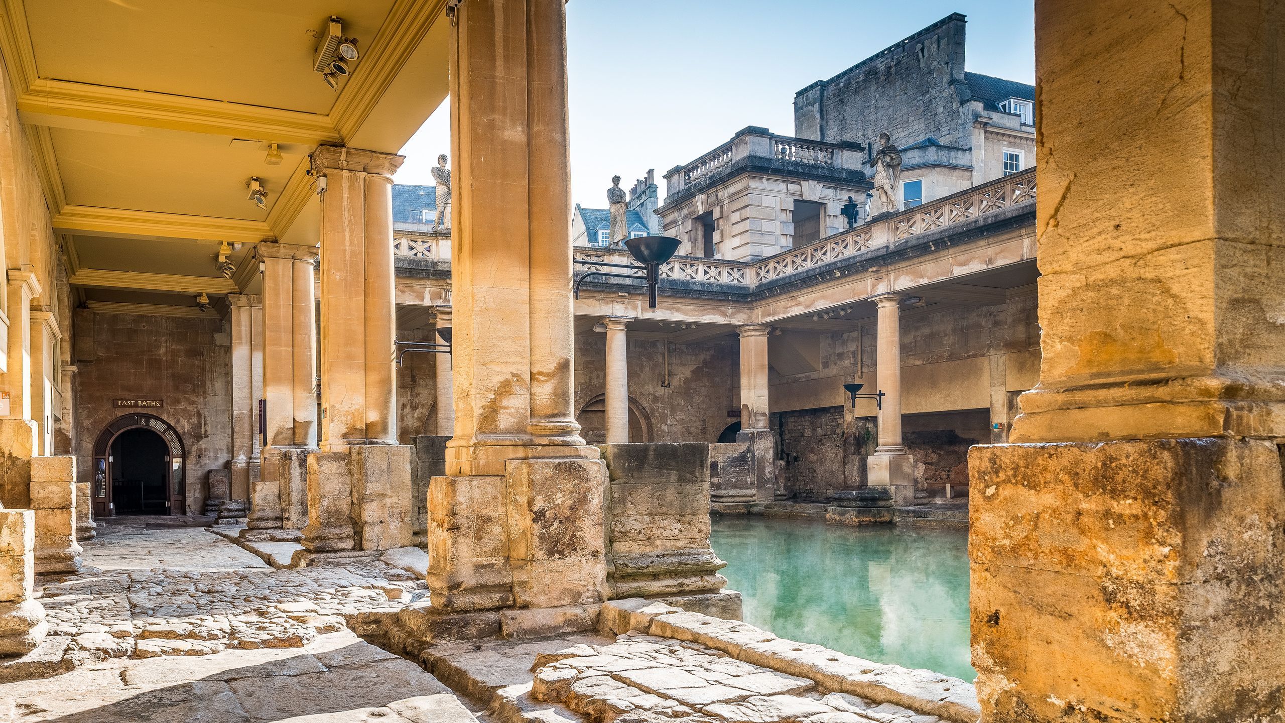 2560x1440 The Roman Baths