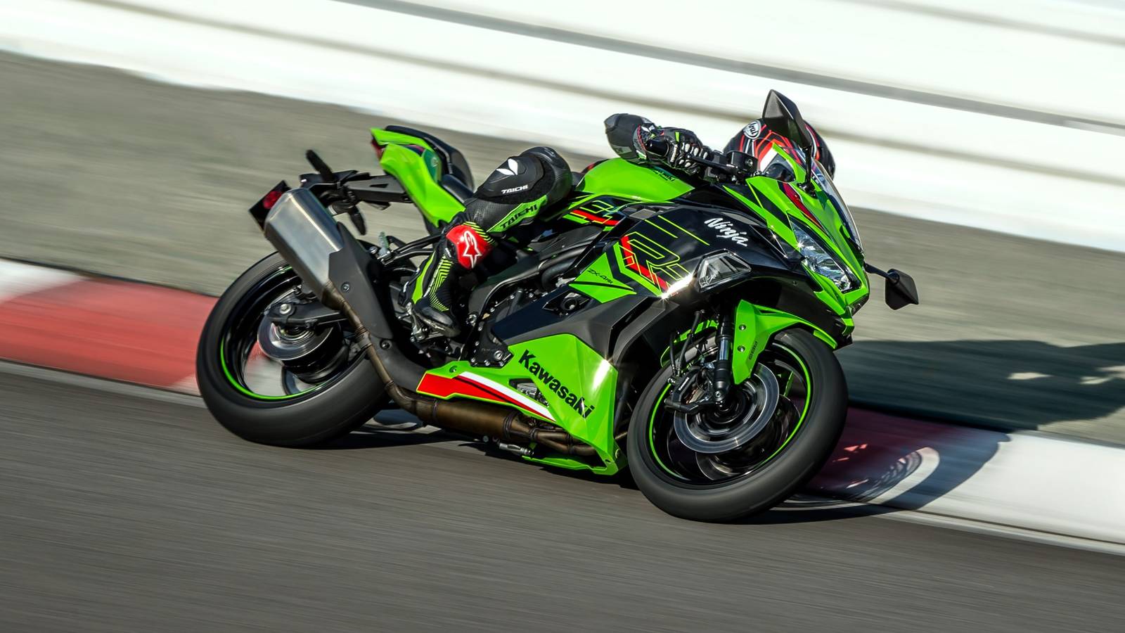 1600x900 Kawasaki Ninja ZX 4RR: Performance, Price, And Photo