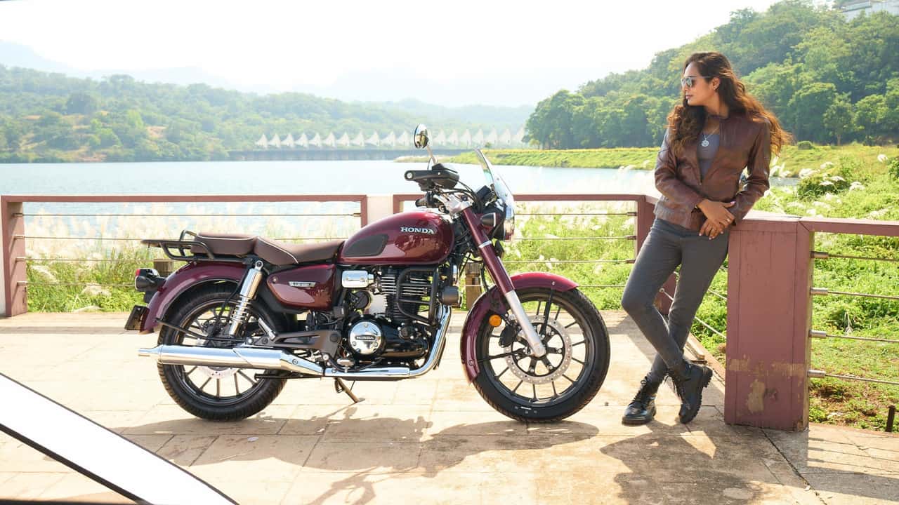 1280x720 UPDATE: Honda Drinks Deeply From Its Own Design History For New CB350