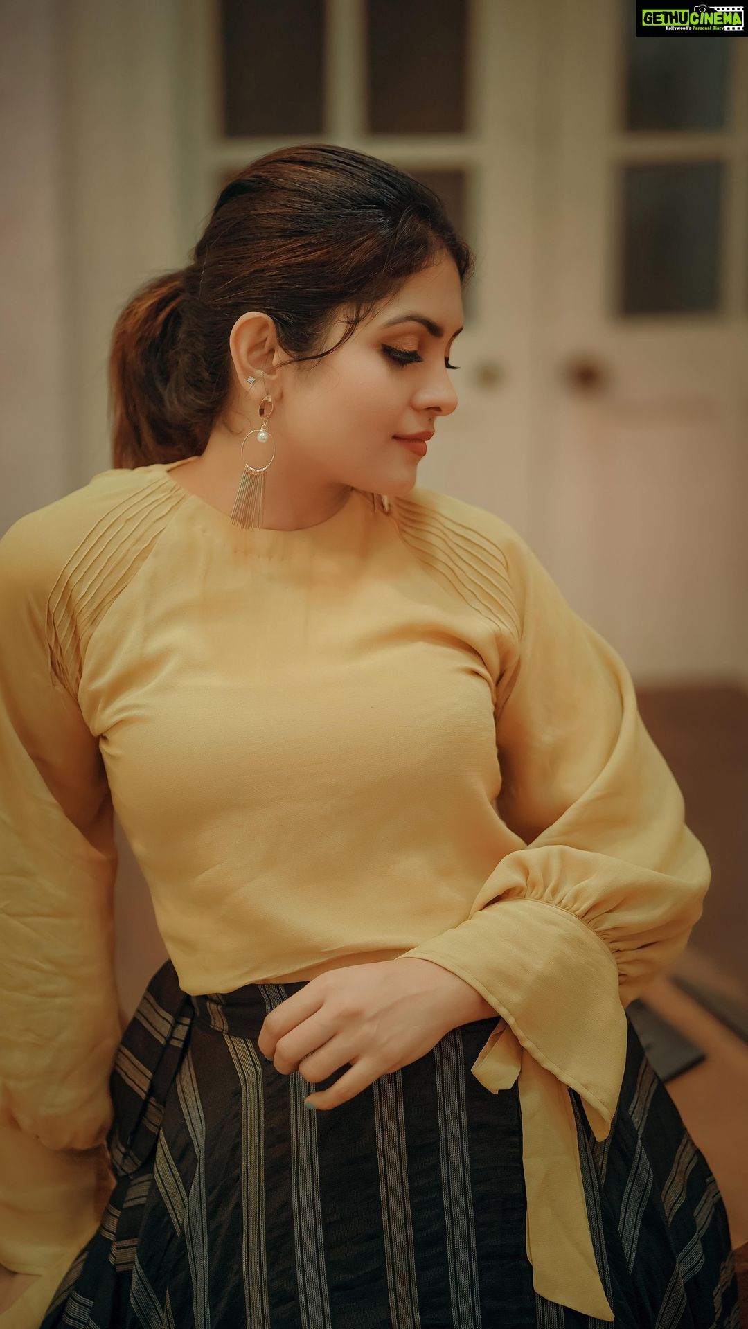 1080x1919 Gayathri Arun Instagram