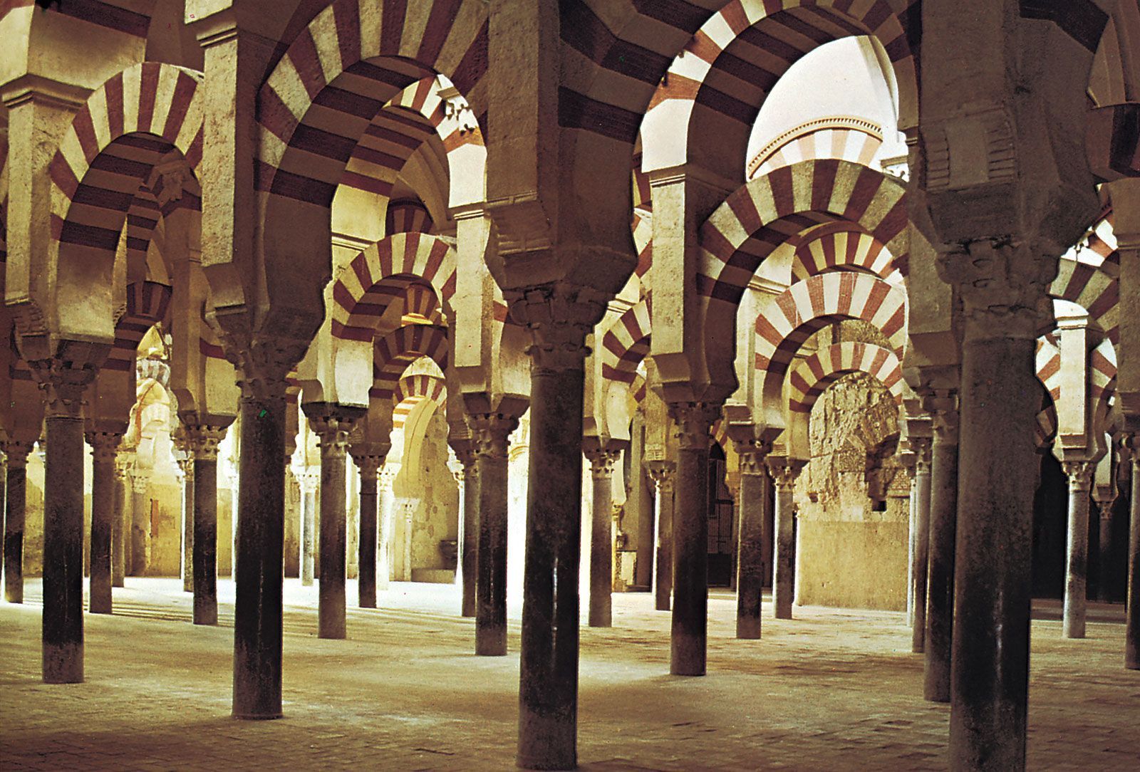 1600x1084 Islamic arts, Abbasid, Dynasties