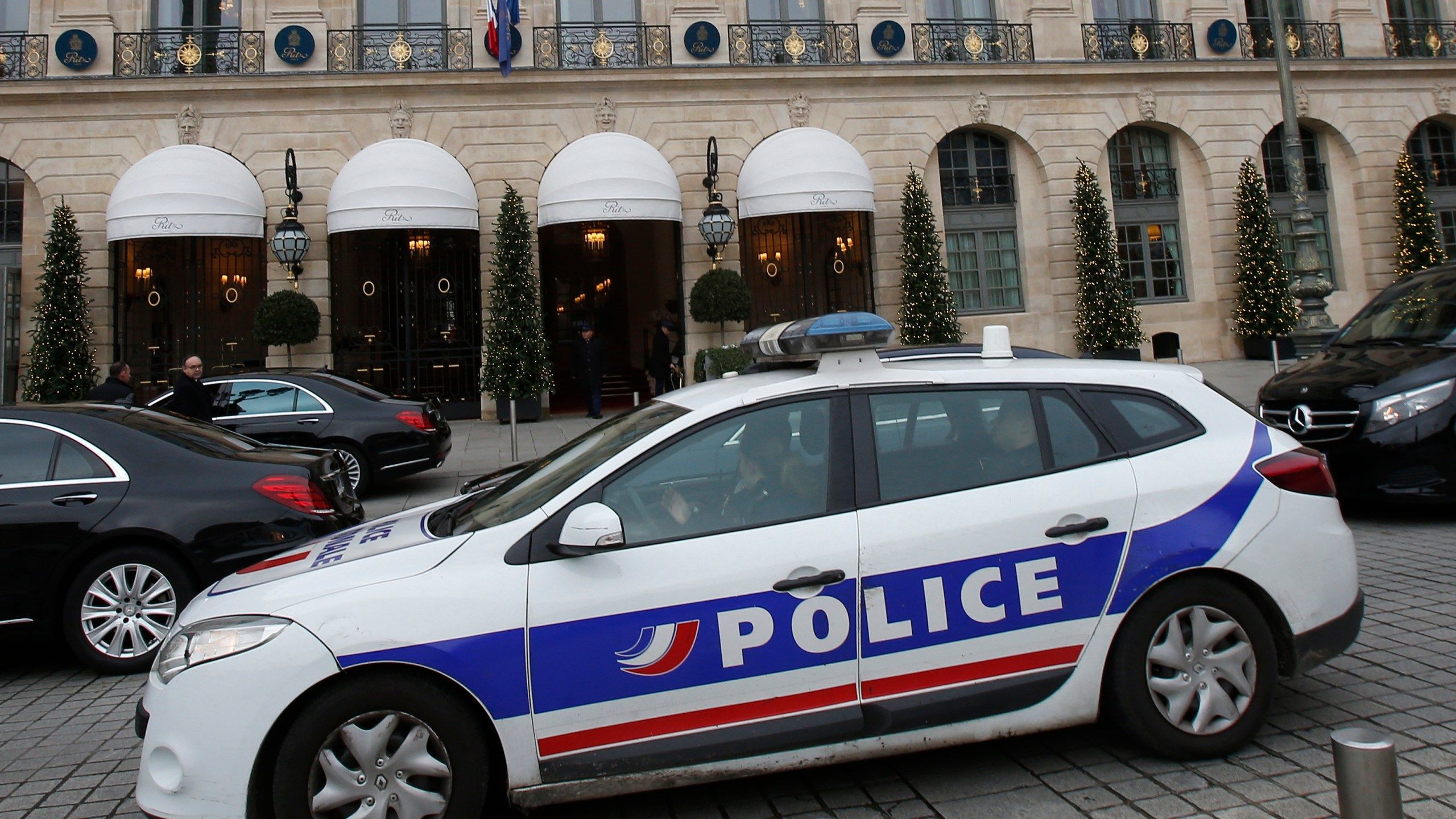 2560x1440 French Cold Case: Ex Police Officer Linked To Rapes, Murders. Alabama's 42